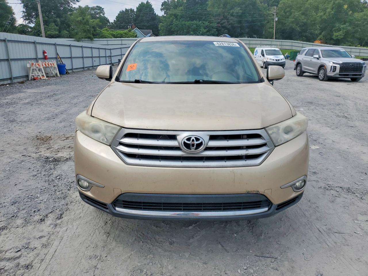 2011 Toyota Highlander Limited Gold vin: 5TDYK3EH7BS028259