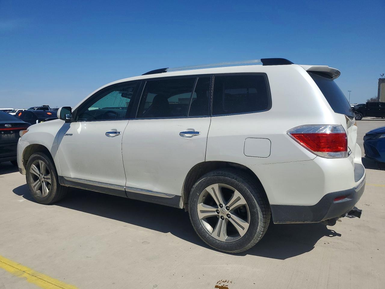 2012 Toyota Highlander Limited White vin: 5TDYK3EH7CS062087