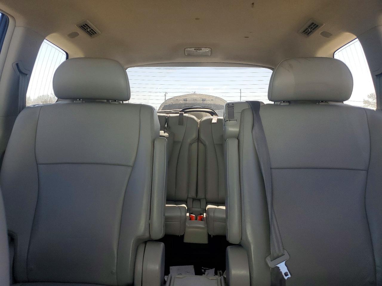 2012 Toyota Highlander Limited White vin: 5TDYK3EH7CS062087