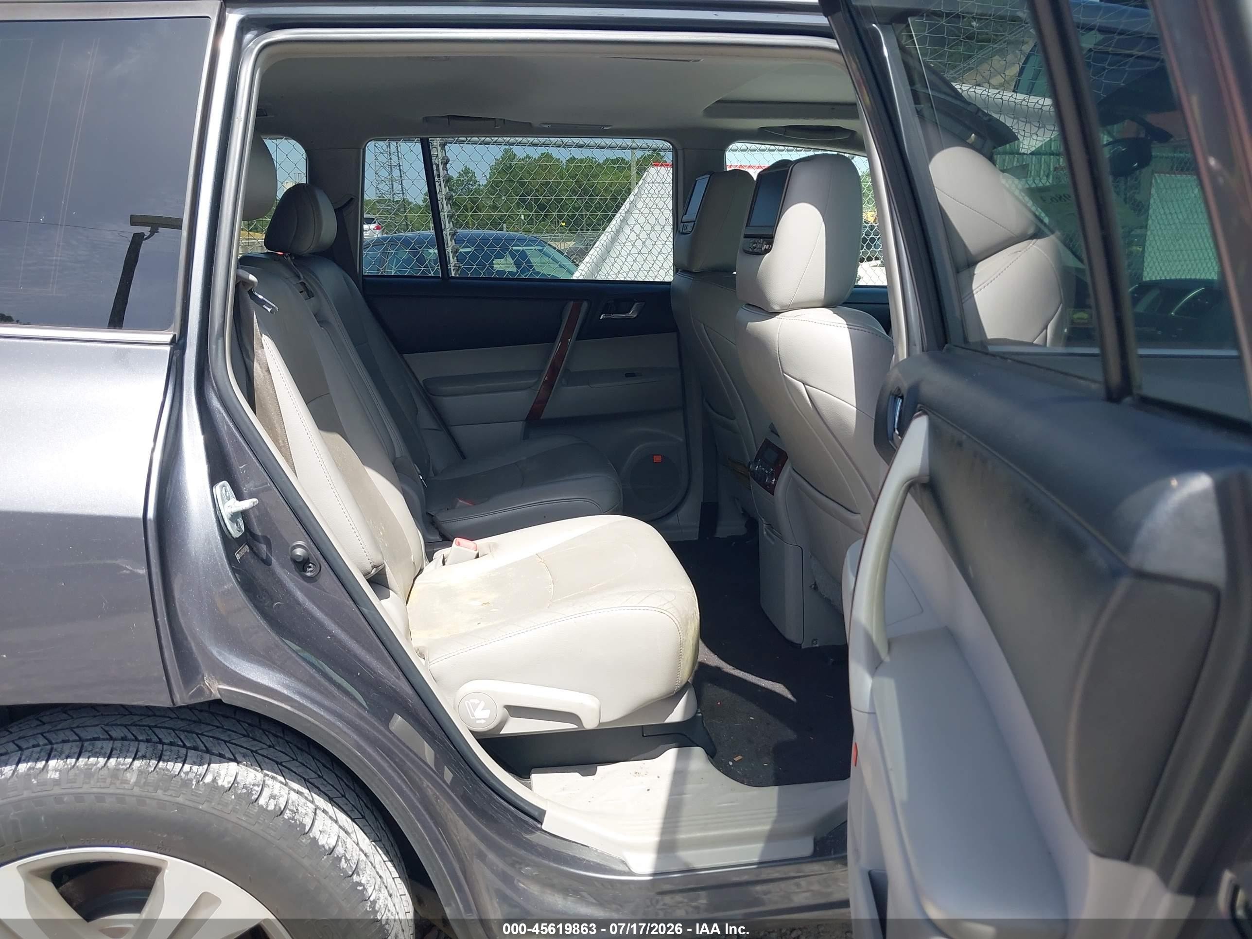 2012 Toyota Highlander Limited V6 Gray vin: 5TDYK3EH7CS065989