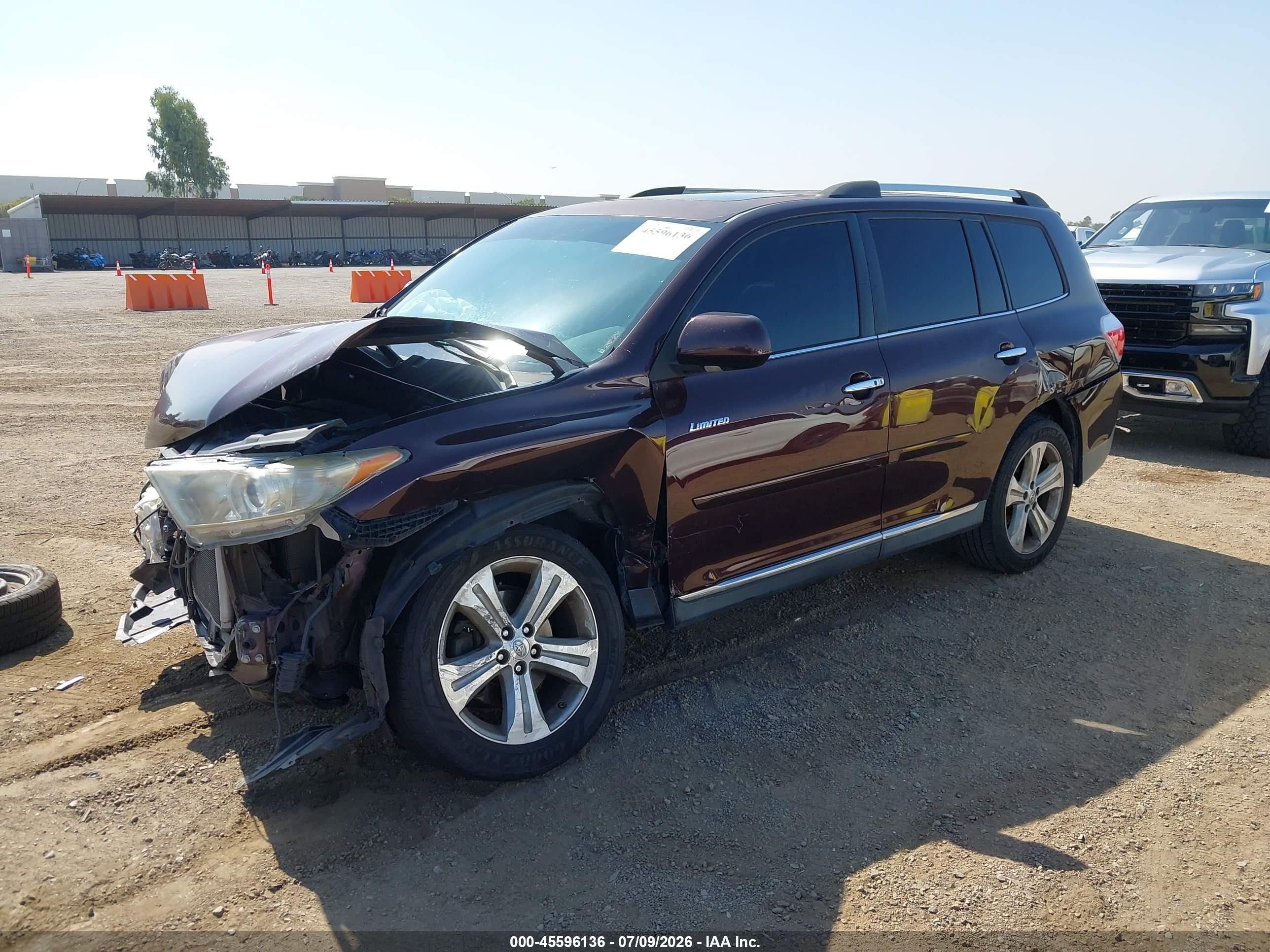 2012 Toyota Highlander Limited V6 Burgundy vin: 5TDYK3EH7CS081271