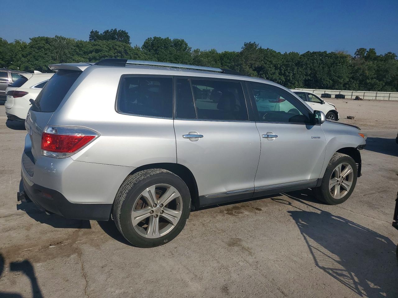 2012 Toyota Highlander Limited Silver vin: 5TDYK3EH7CS081416