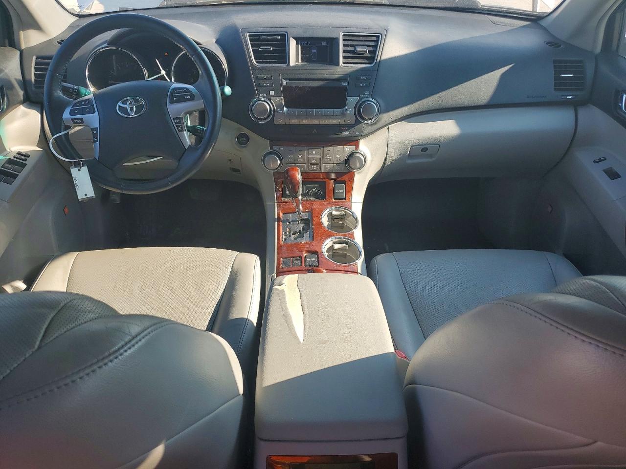 2012 Toyota Highlander Limited Silver vin: 5TDYK3EH7CS081416