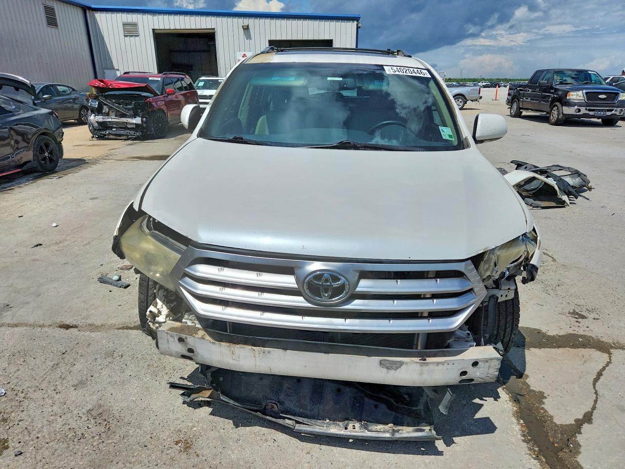 2012 Toyota Highlander Limited White vin: 5TDYK3EH7CS081674
