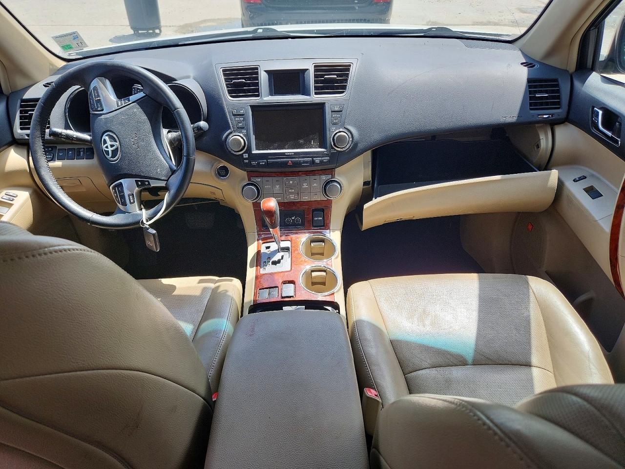 2012 Toyota Highlander Limited White vin: 5TDYK3EH7CS081674