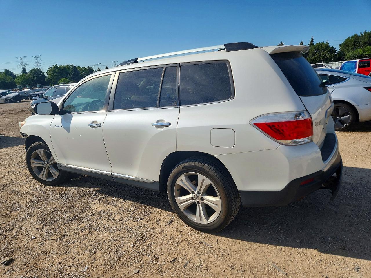 2013 Toyota Highlander Limited White vin: 5TDYK3EH7DS100290