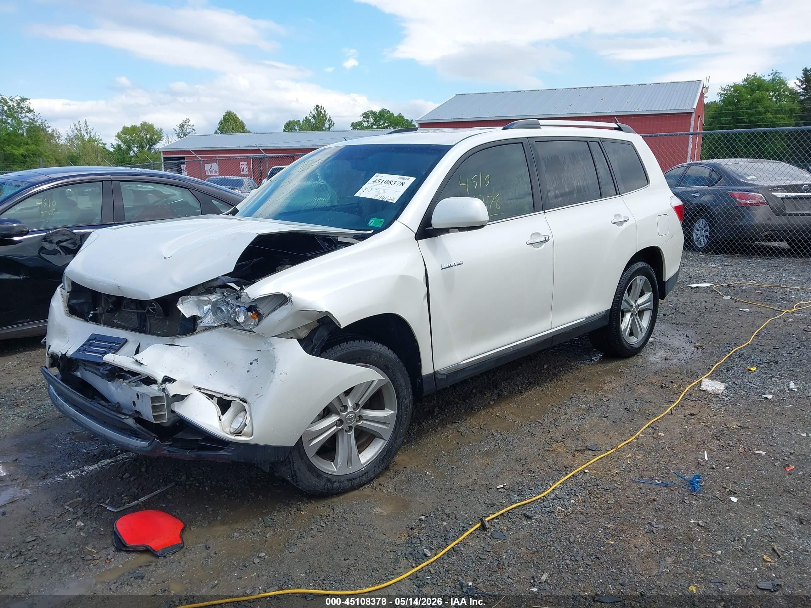2013 Toyota Highlander Limited V6 Белый vin: 5TDYK3EH7DS101665