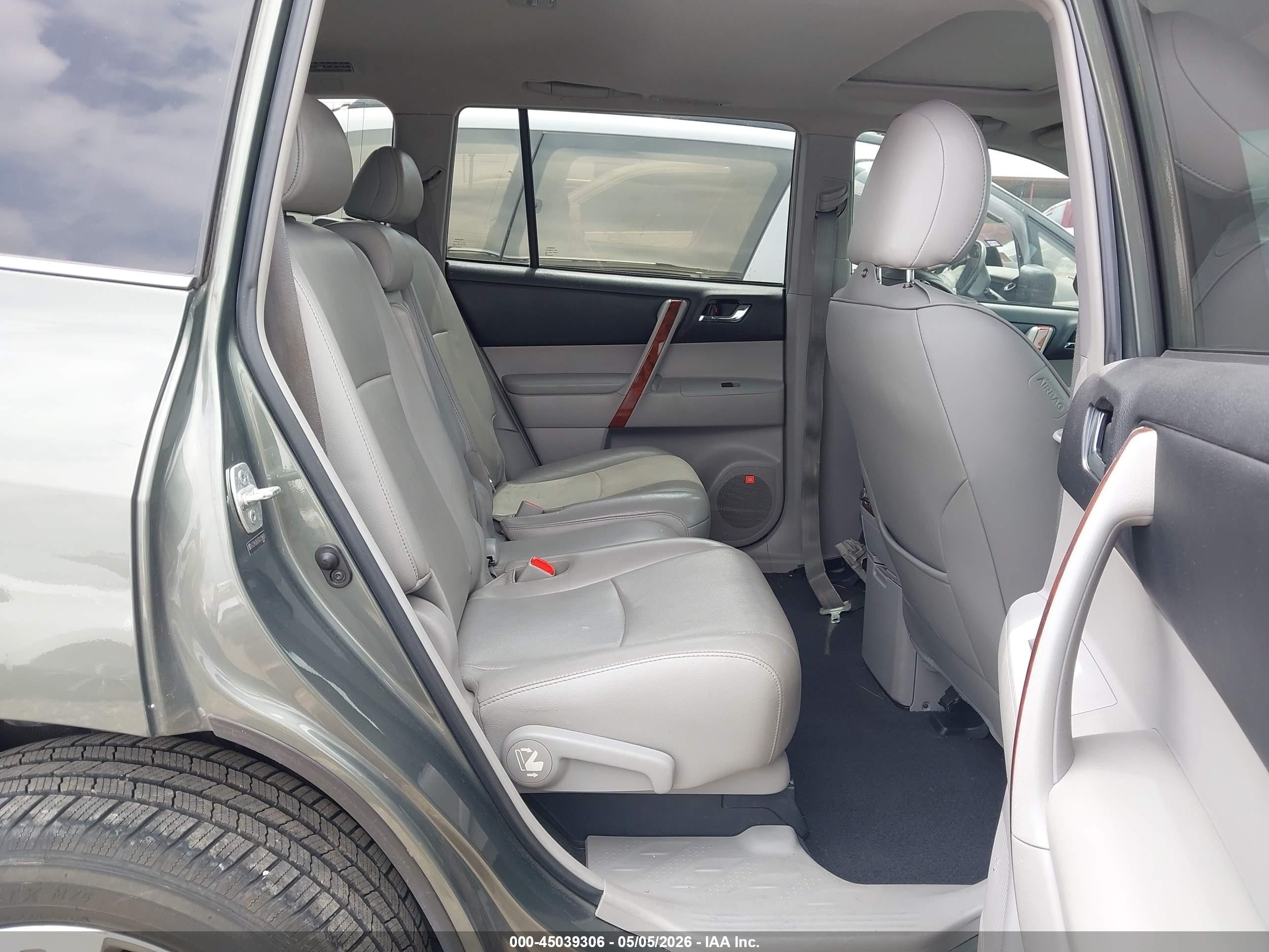 2013 Toyota Highlander Limited V6 Green vin: 5TDYK3EH7DS129899