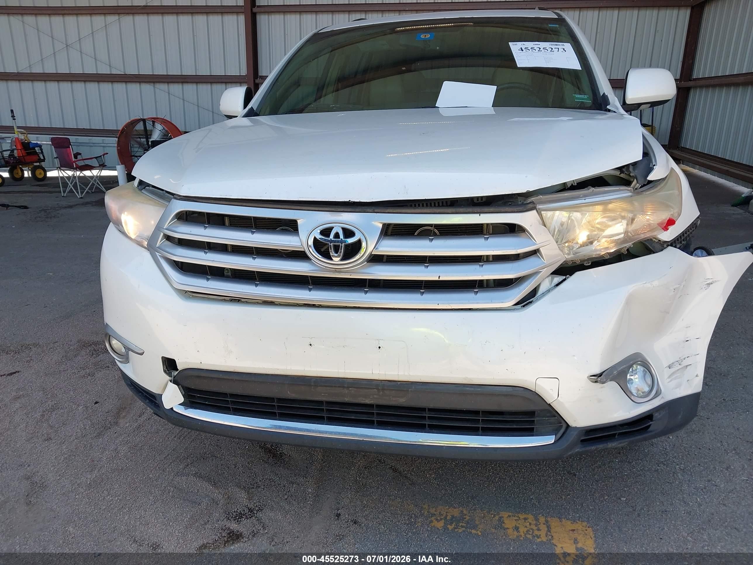 2012 Toyota Highlander Limited V6 White vin: 5TDYK3EH8CS068755