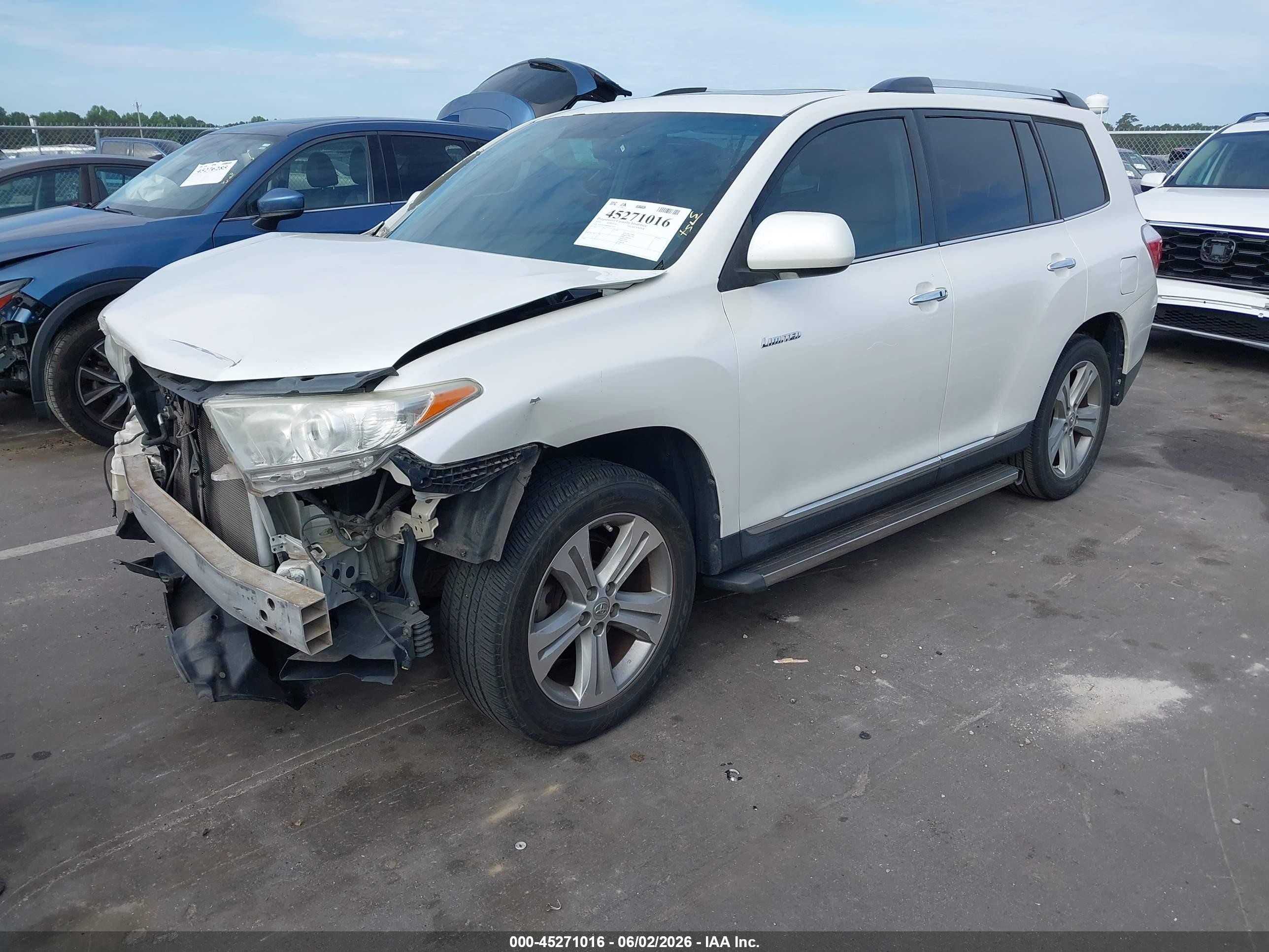 2013 Toyota Highlander Limited V6 White vin: 5TDYK3EH8DS097013