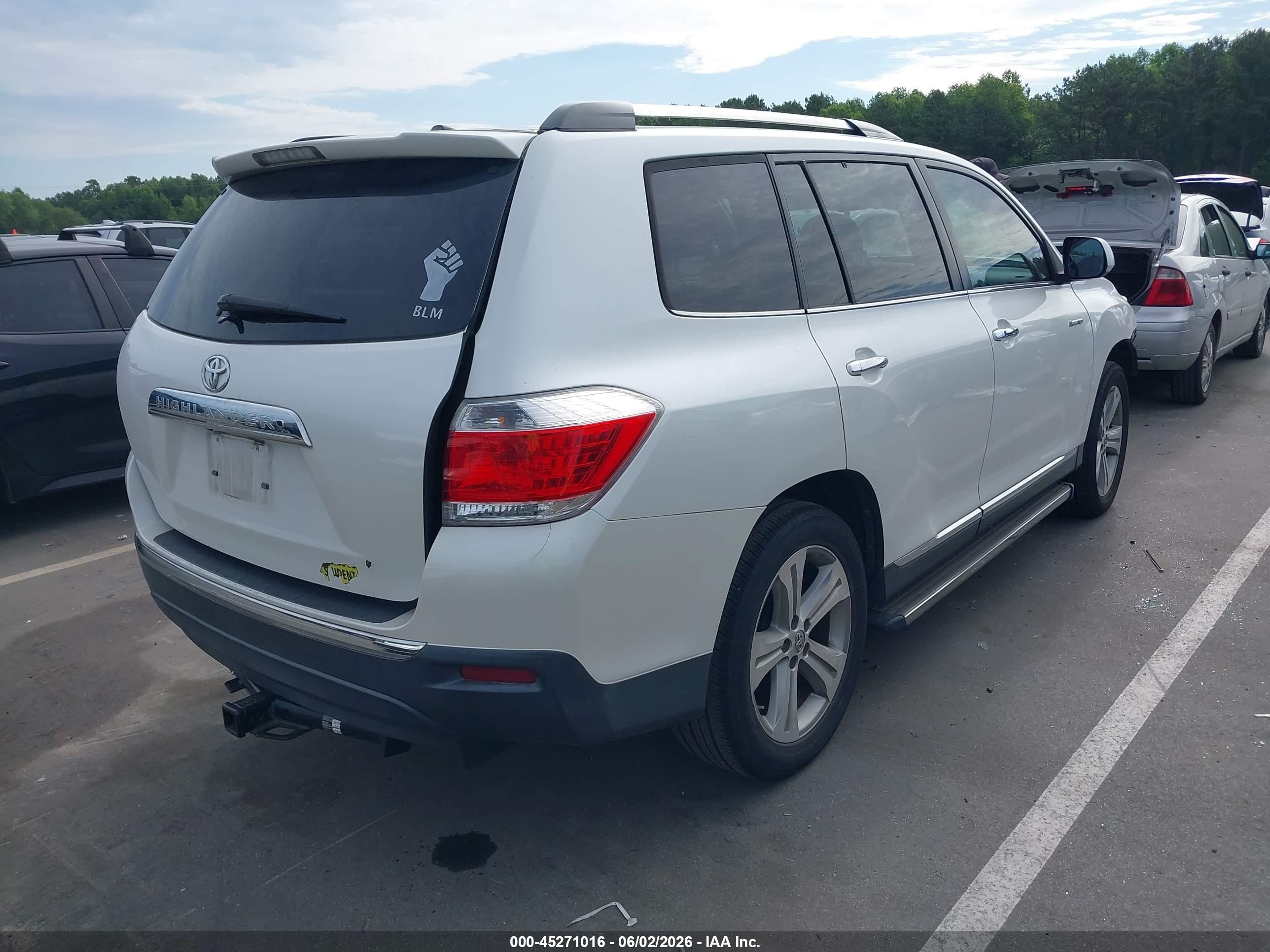 2013 Toyota Highlander Limited V6 White vin: 5TDYK3EH8DS097013