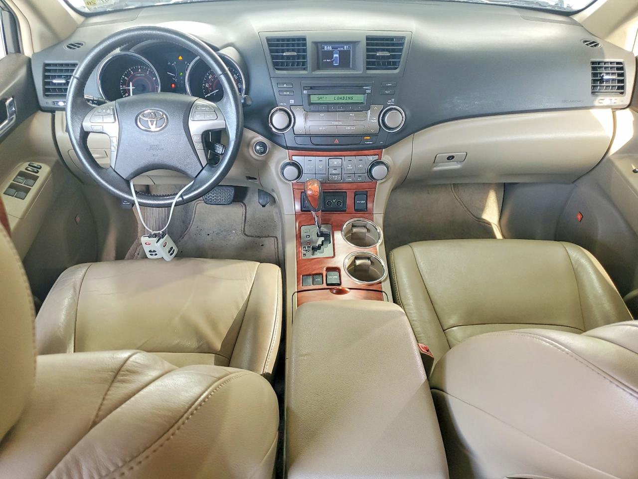 2010 Toyota Highlander Limited White vin: 5TDYK3EH9AS013096