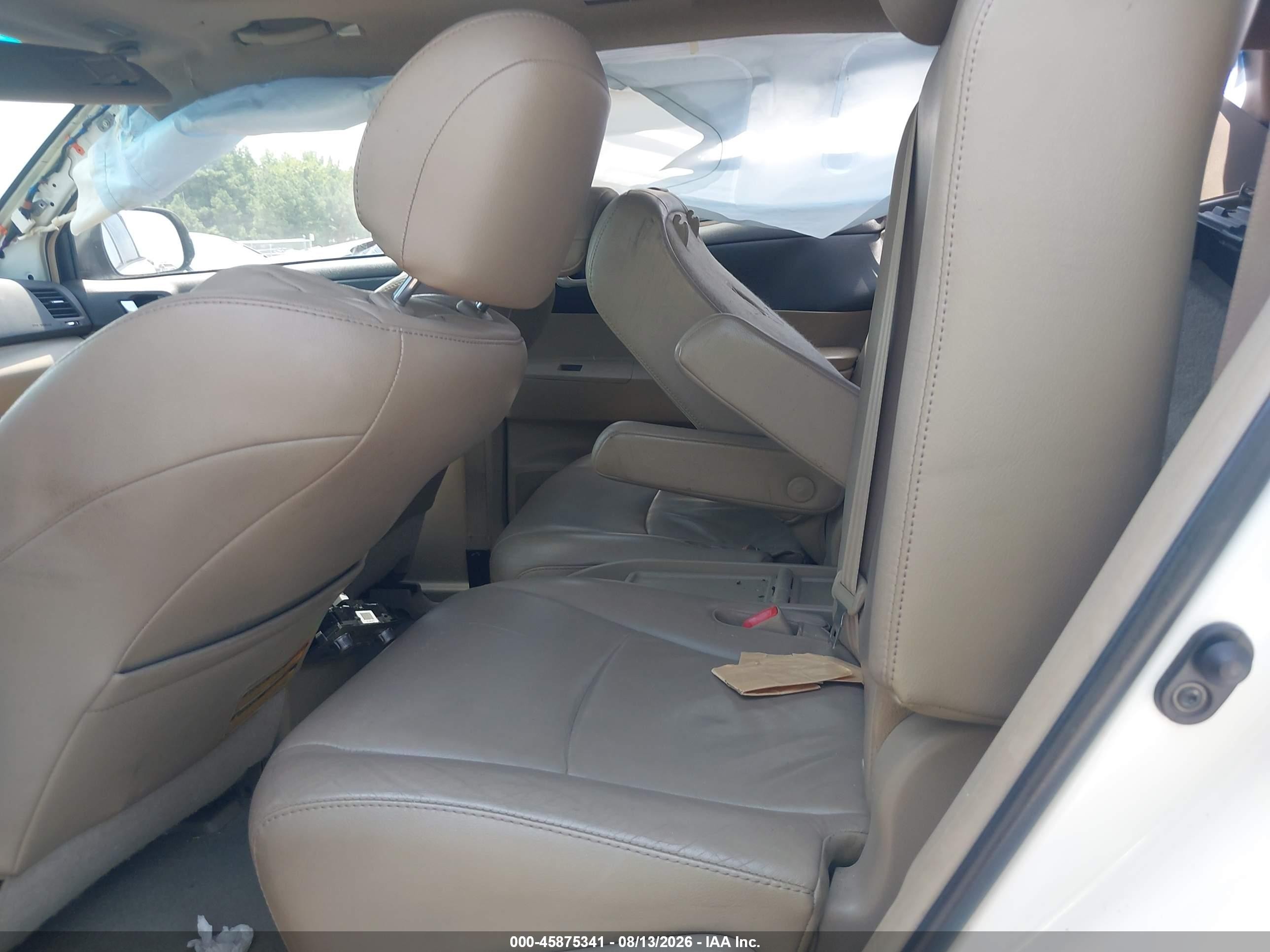2010 Toyota Highlander Limited V6 White vin: 5TDYK3EH9AS022932
