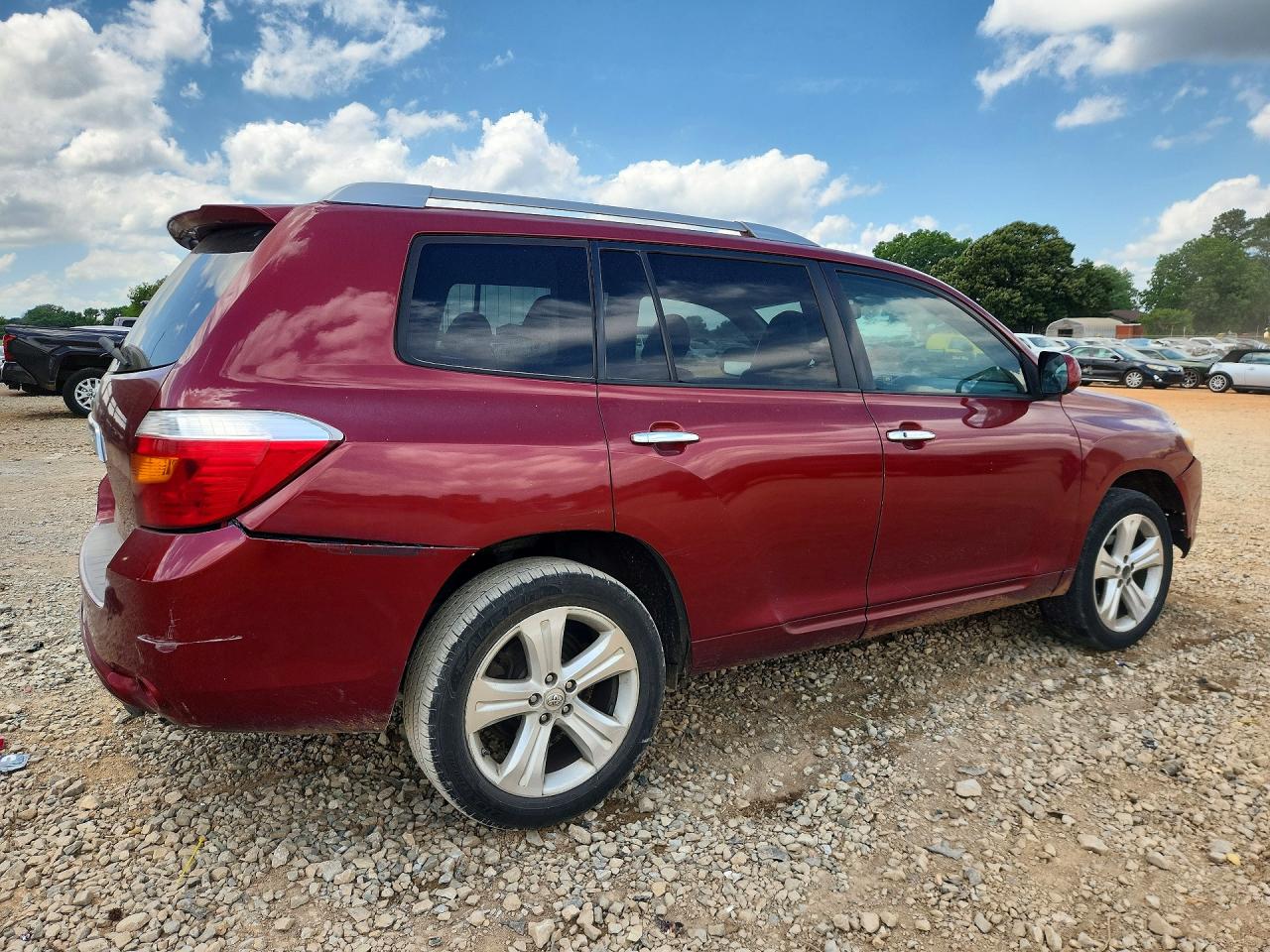 2010 Toyota Highlander Limited Red vin: 5TDYK3EH9AS023241