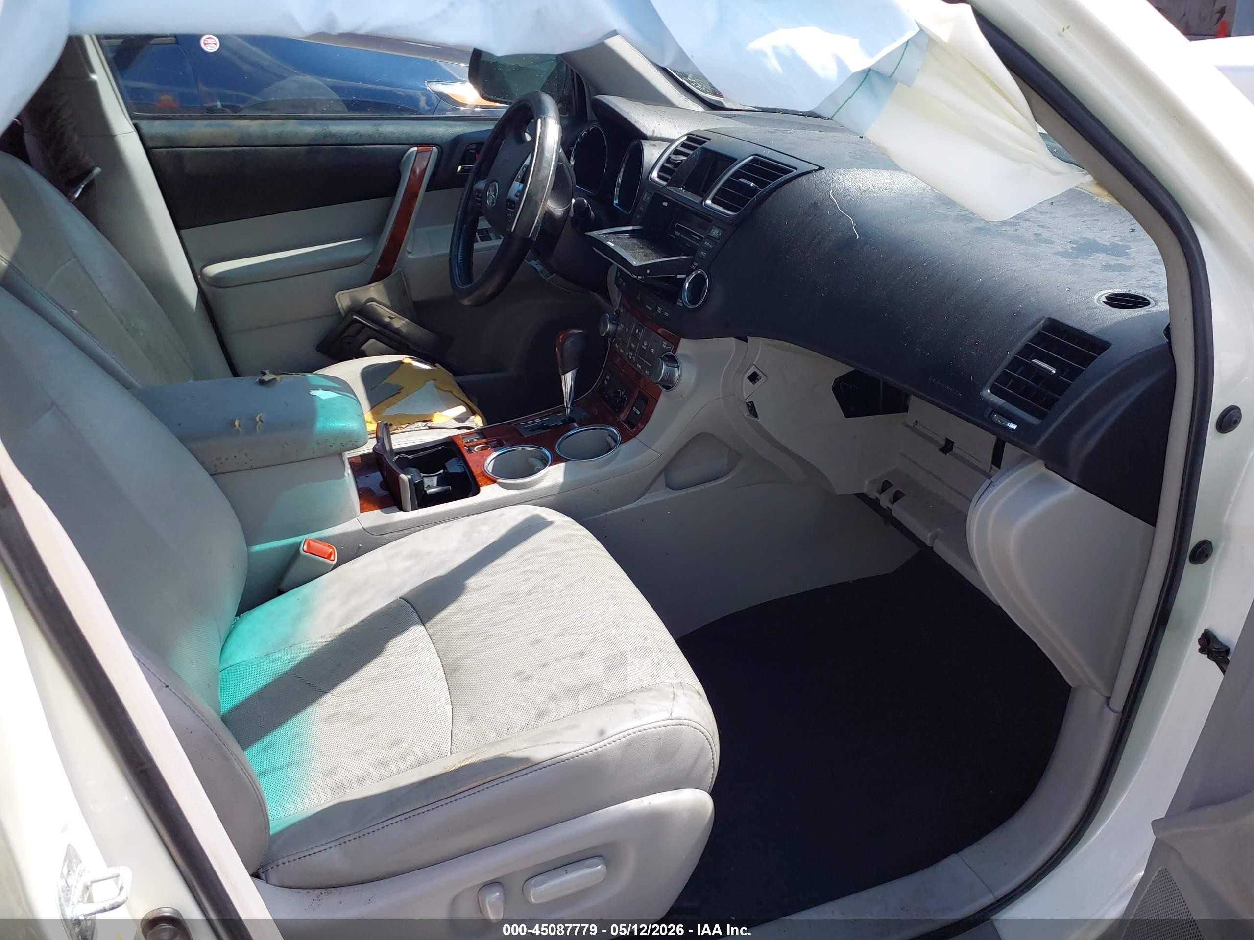 2012 Toyota Highlander Limited V6 Белый vin: 5TDYK3EH9CS061409