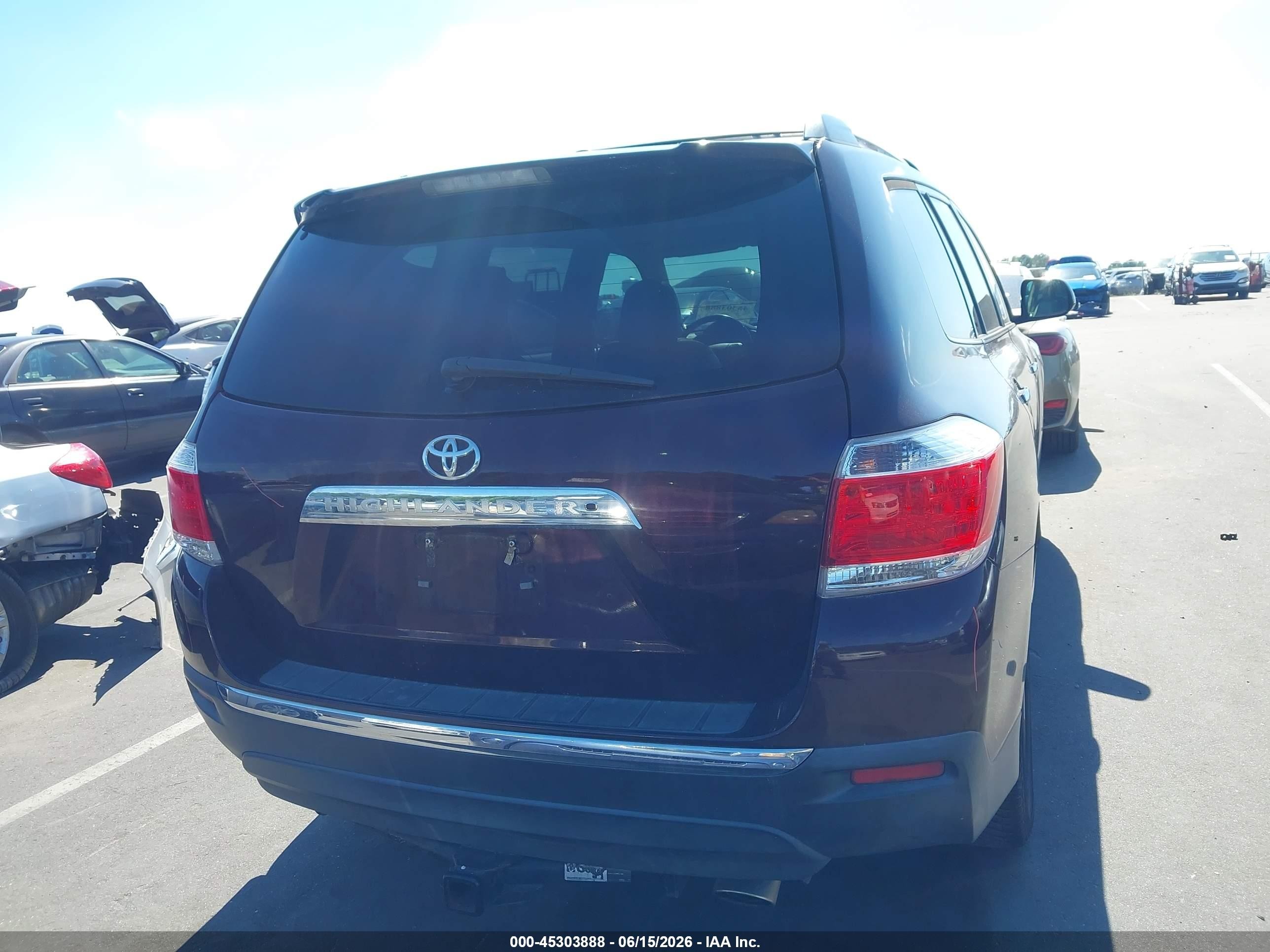 2012 Toyota Highlander Limited V6 Maroon vin: 5TDYK3EH9CS067078