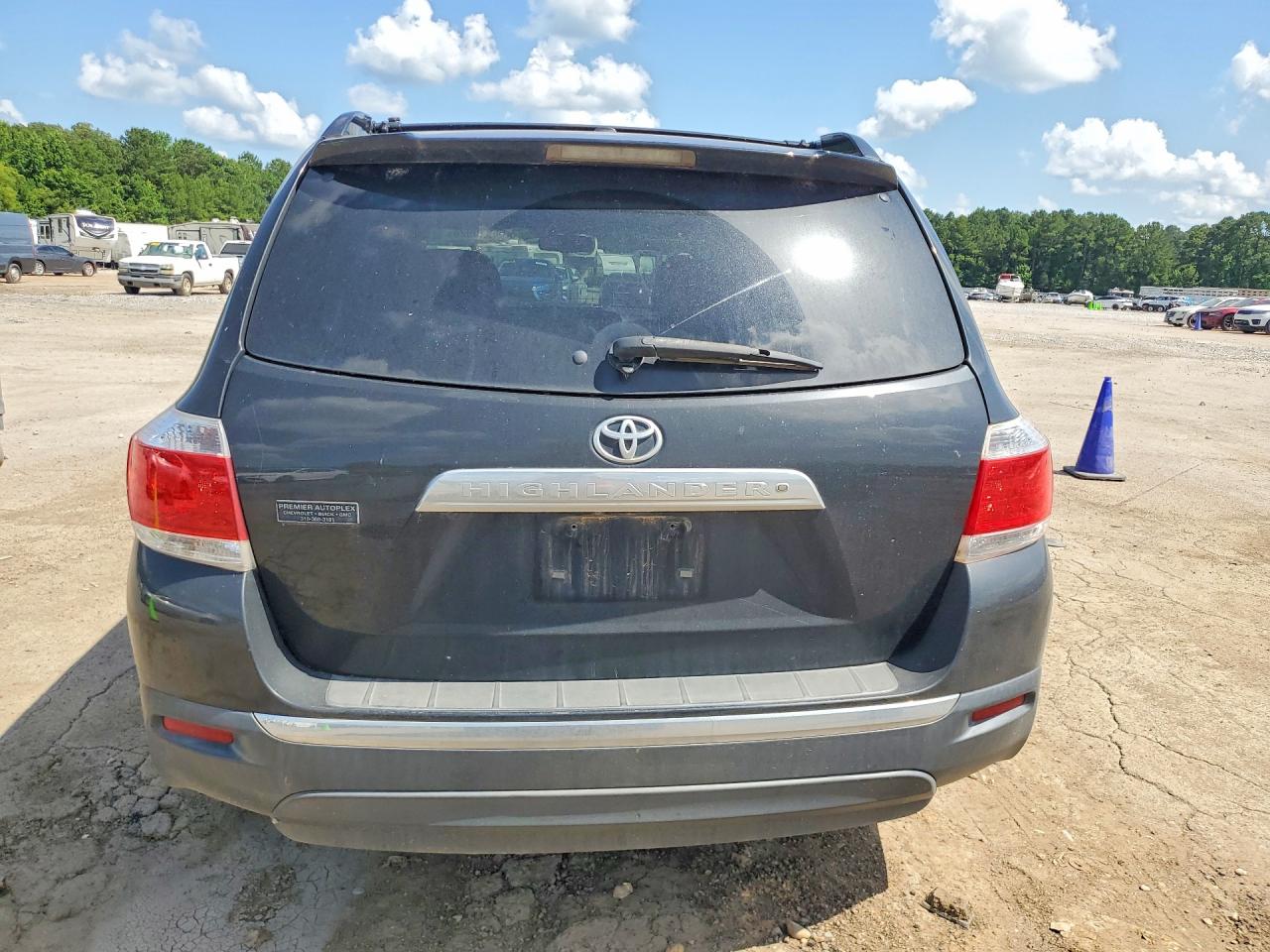 2013 Toyota Highlander Limited Black vin: 5TDYK3EH9DS104101