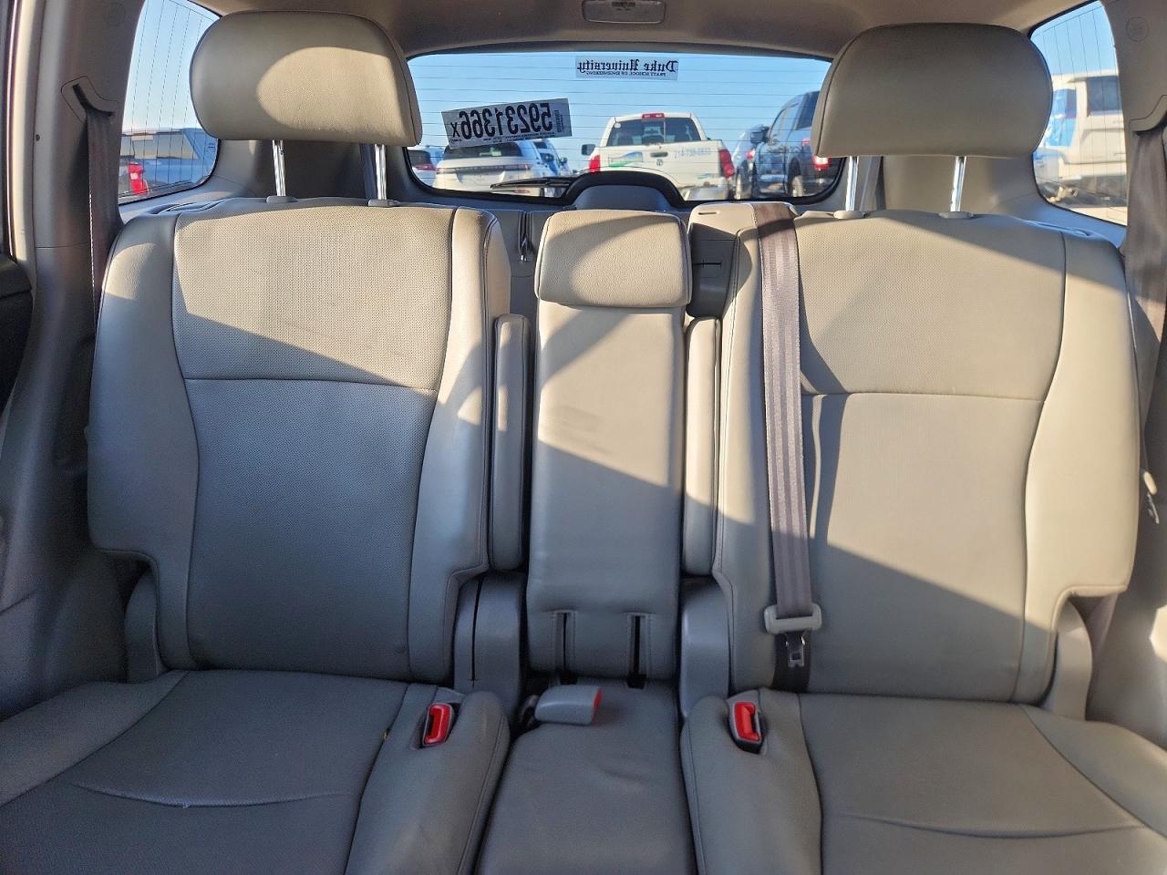 2013 Toyota Highlander Limited Серебряный vin: 5TDYK3EH9DS112585