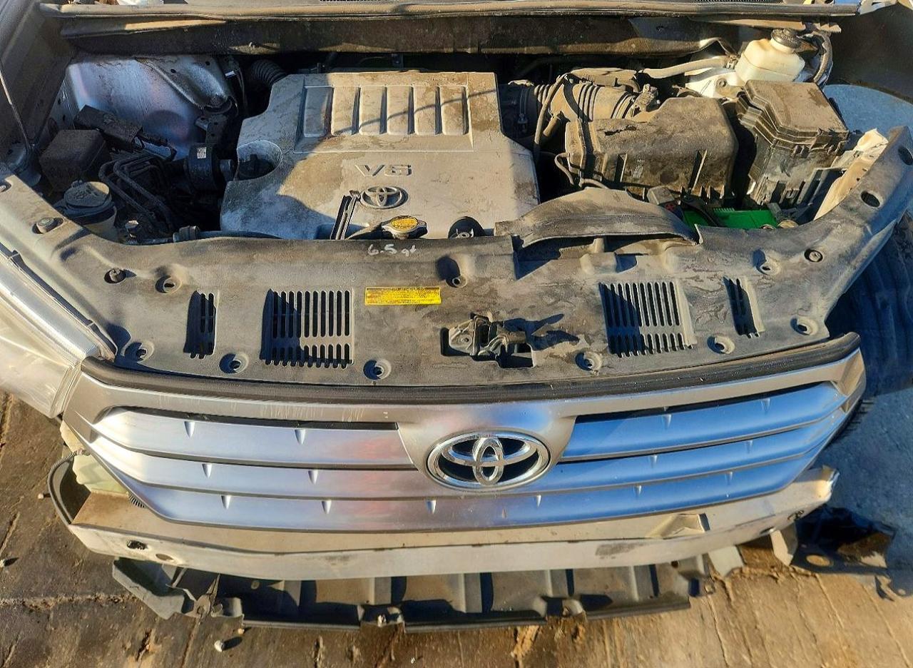 2013 Toyota Highlander Limited Серебряный vin: 5TDYK3EH9DS112585