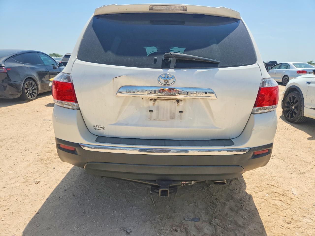 2013 Toyota Highlander Limited Белый vin: 5TDYK3EH9DS139835