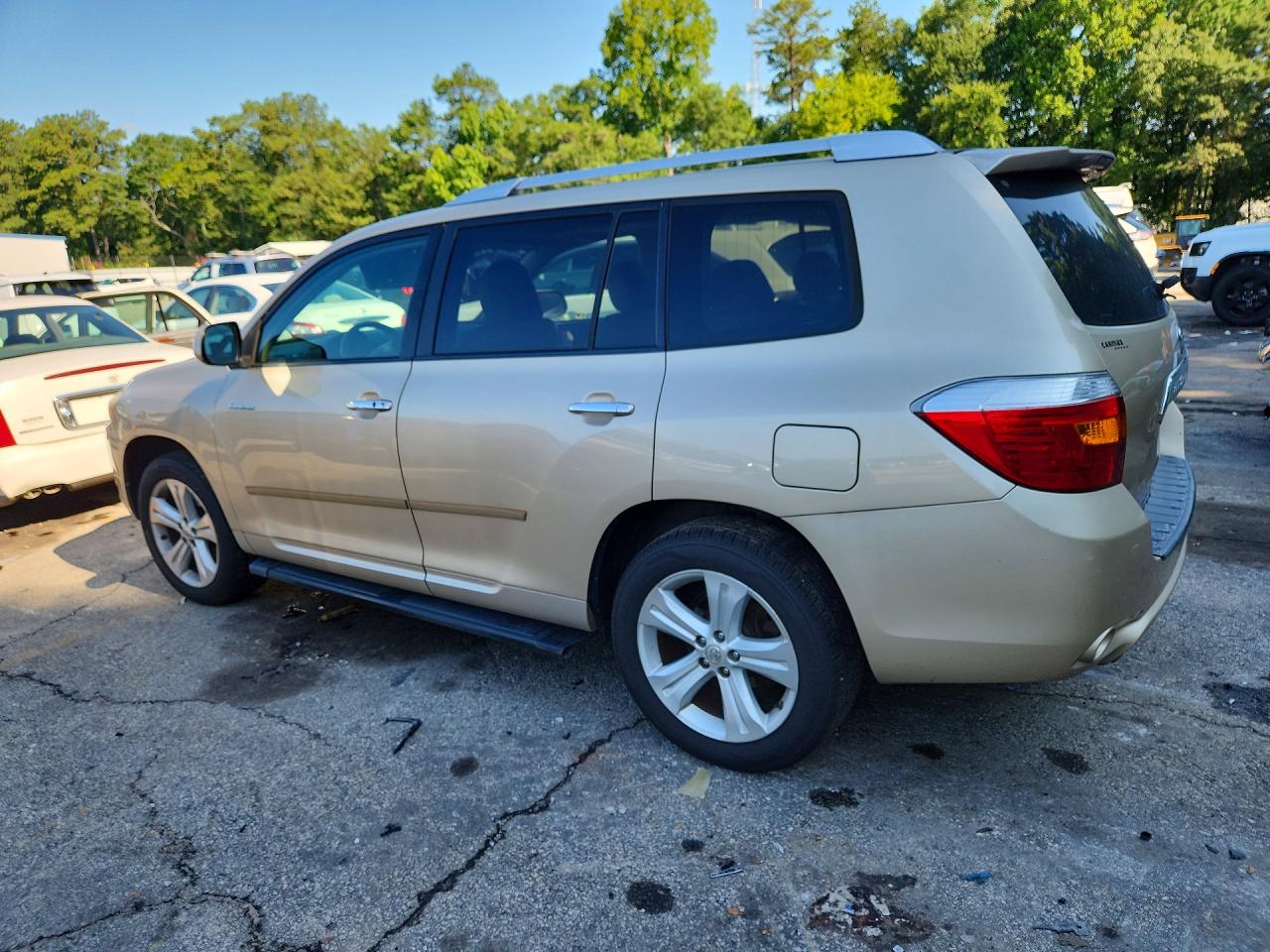 2010 Toyota Highlander Limited Золотой vin: 5TDYK3EHXAS007985