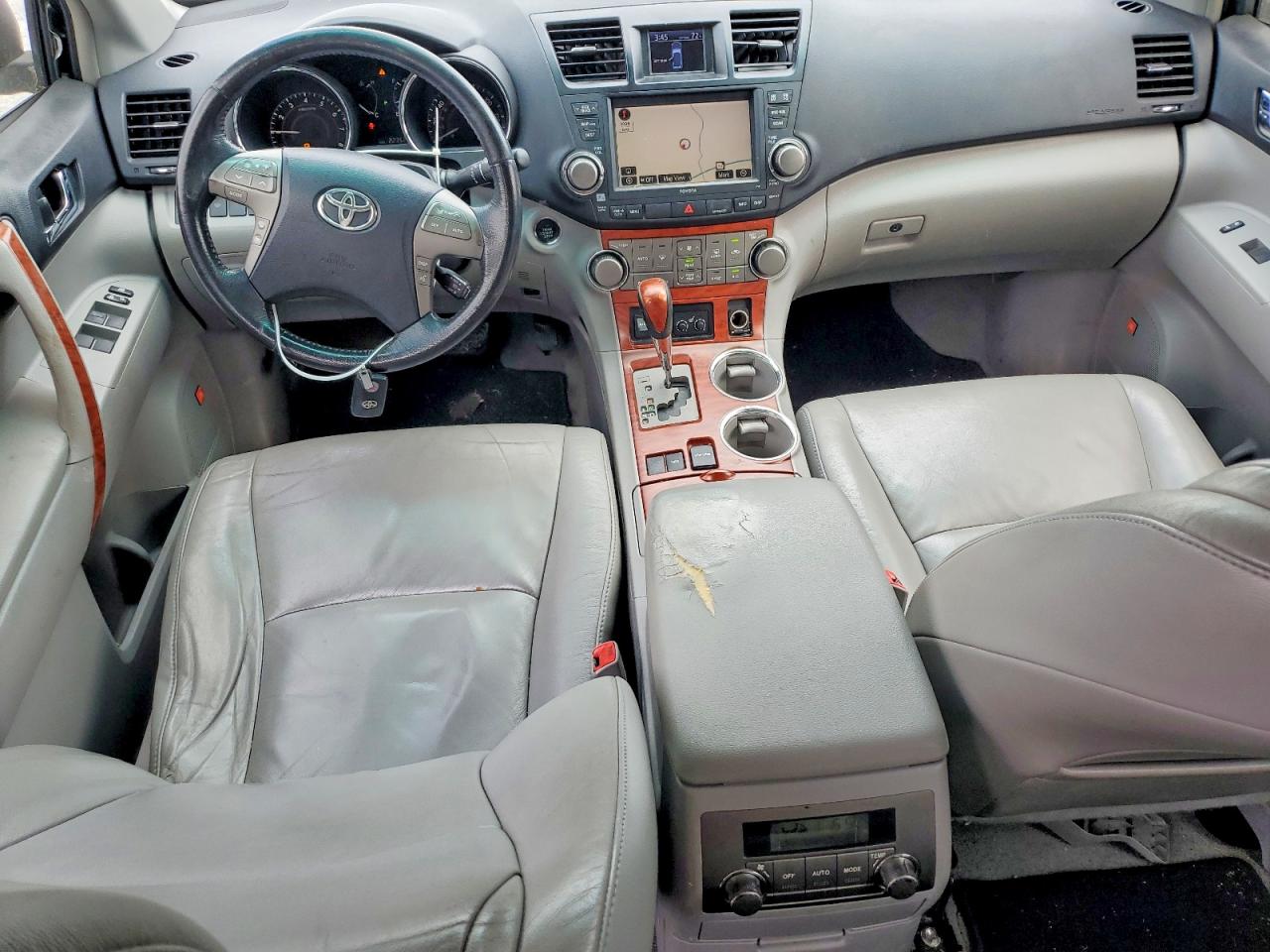 2010 Toyota Highlander Limited Silver vin: 5TDYK3EHXAS011020