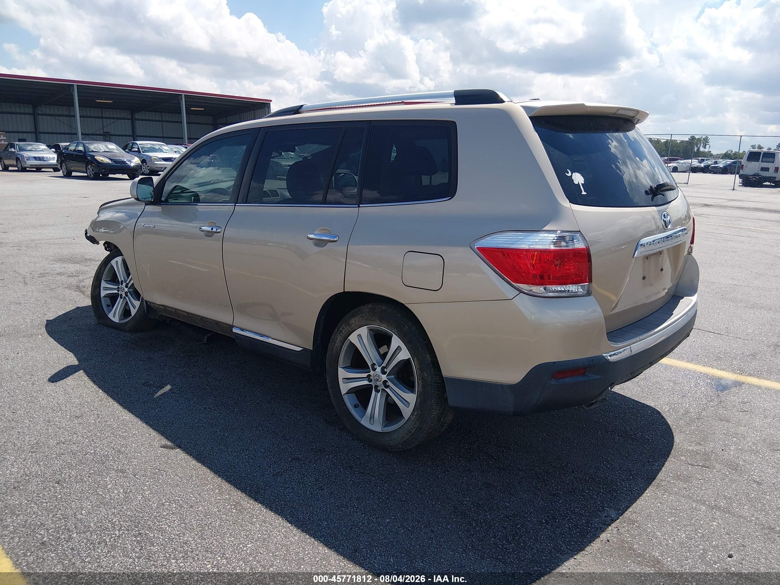 2011 Toyota Highlander Limited V6 Beige vin: 5TDYK3EHXBS034783