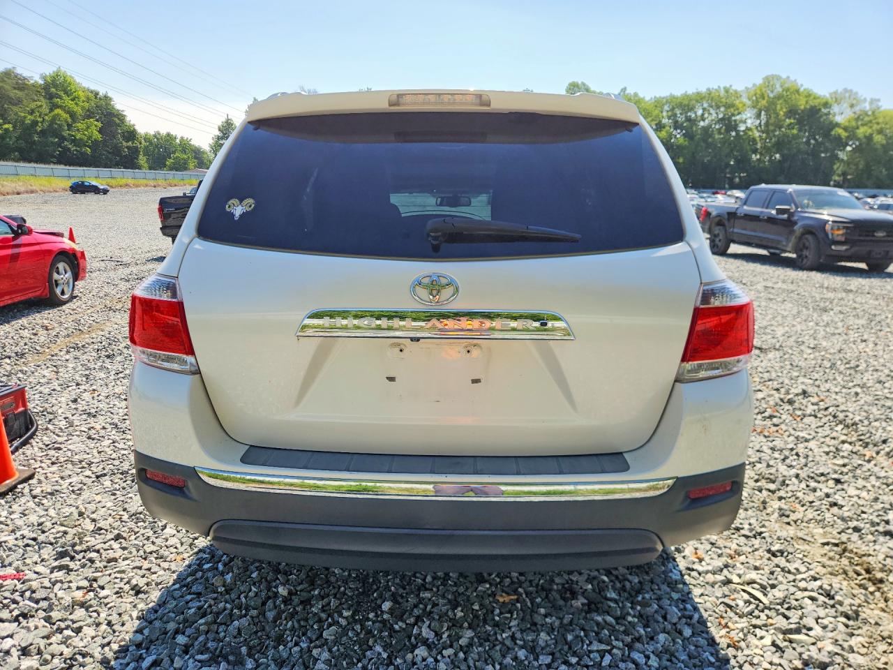 2013 Toyota Highlander Limited White vin: 5TDYK3EHXDS120937