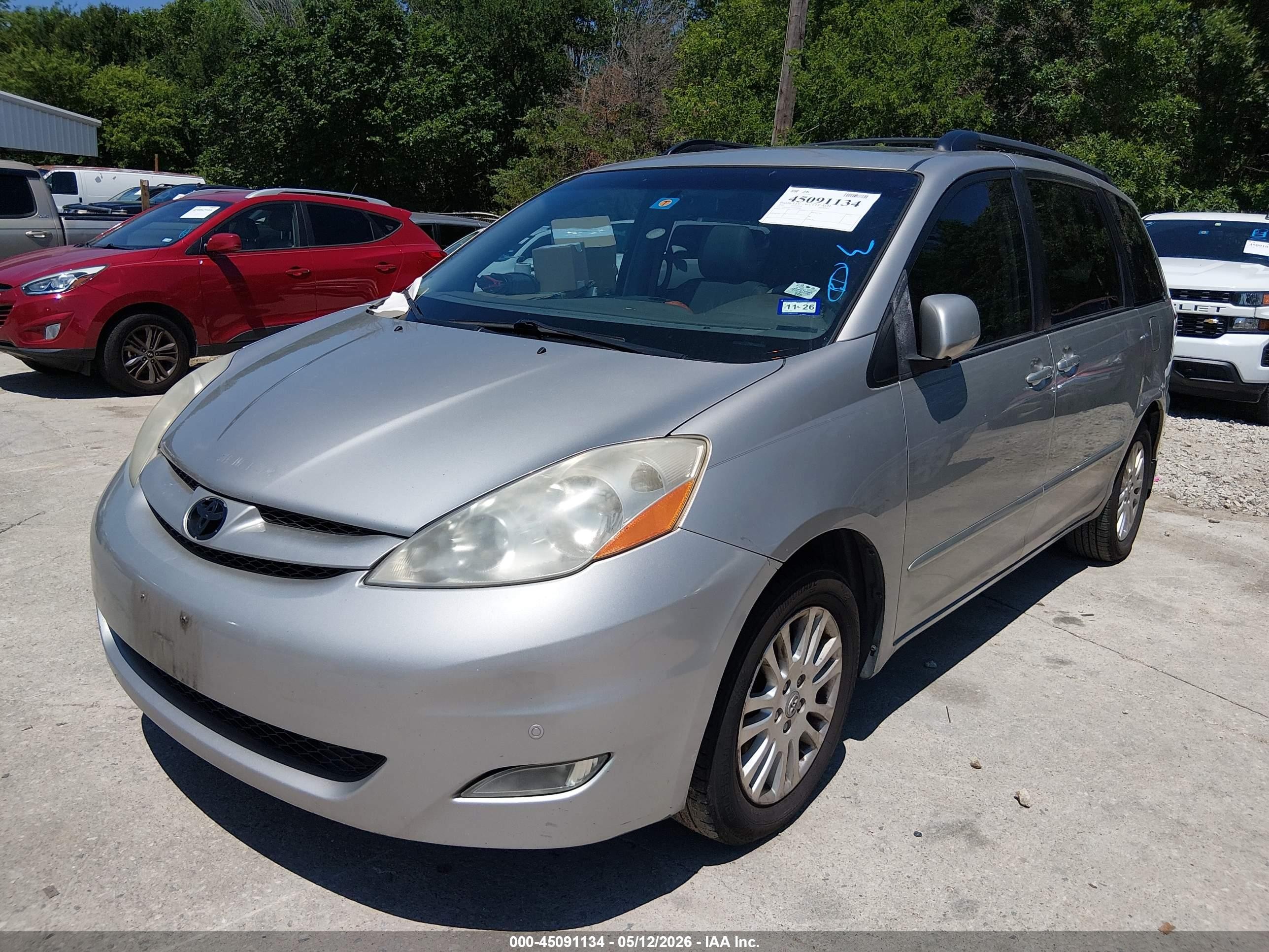 2010 Toyota Sienna Xle Gray vin: 5TDYK4CC0AS294685
