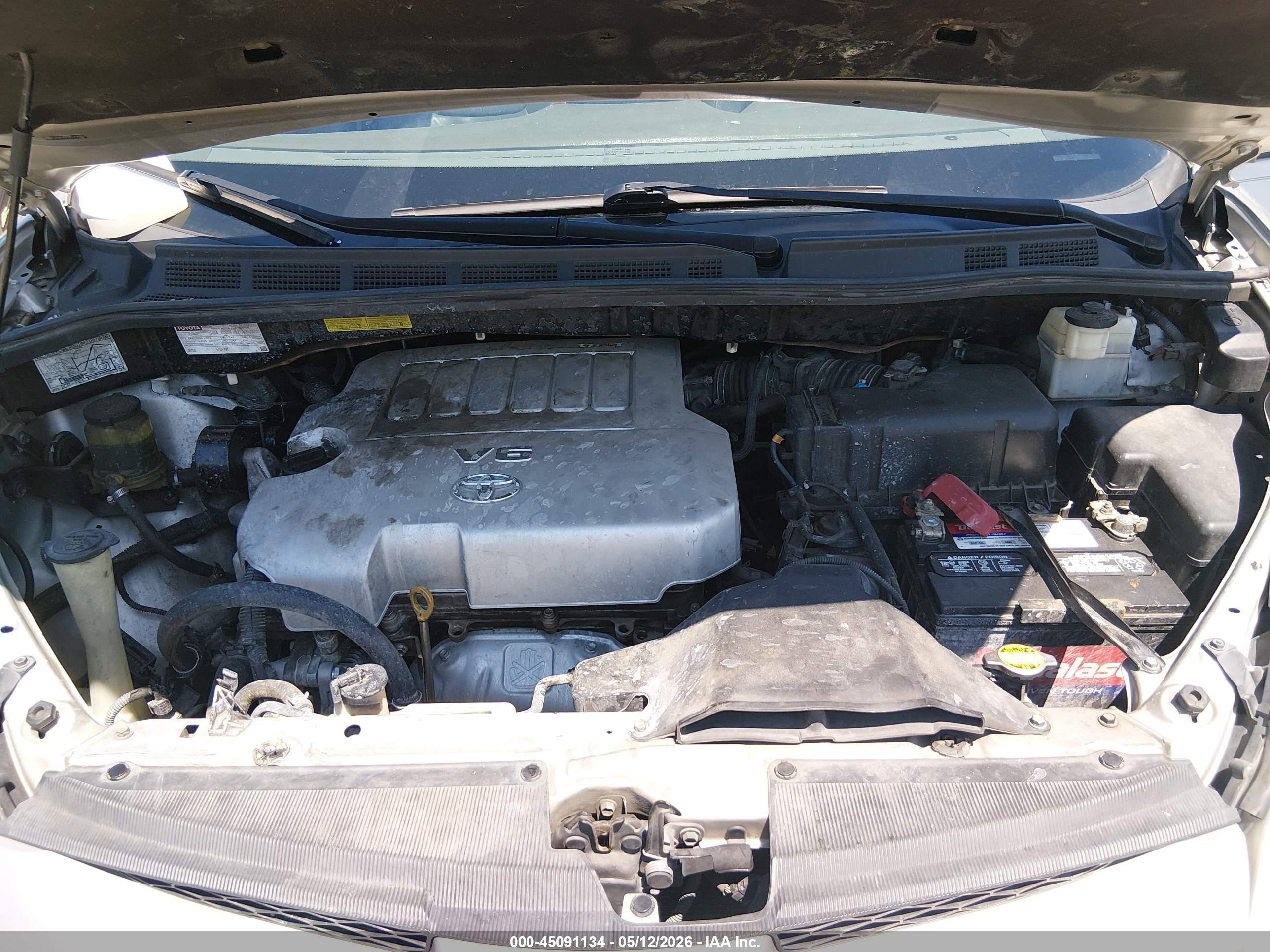2010 Toyota Sienna Xle Gray vin: 5TDYK4CC0AS294685
