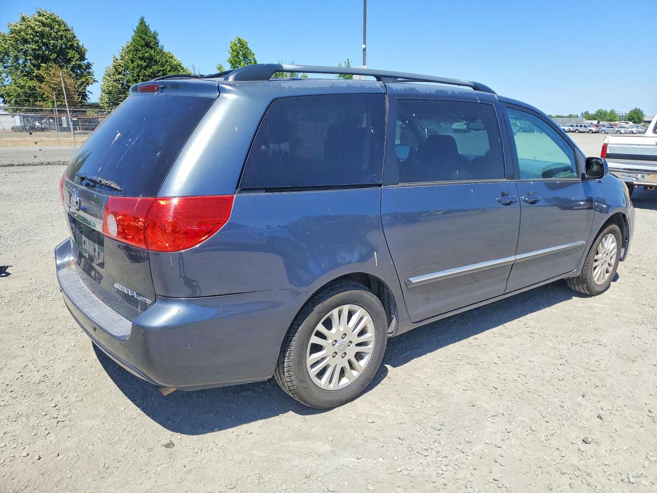 2010 Toyota Sienna Xle Limited Gray vin: 5TDYK4CC0AS298039