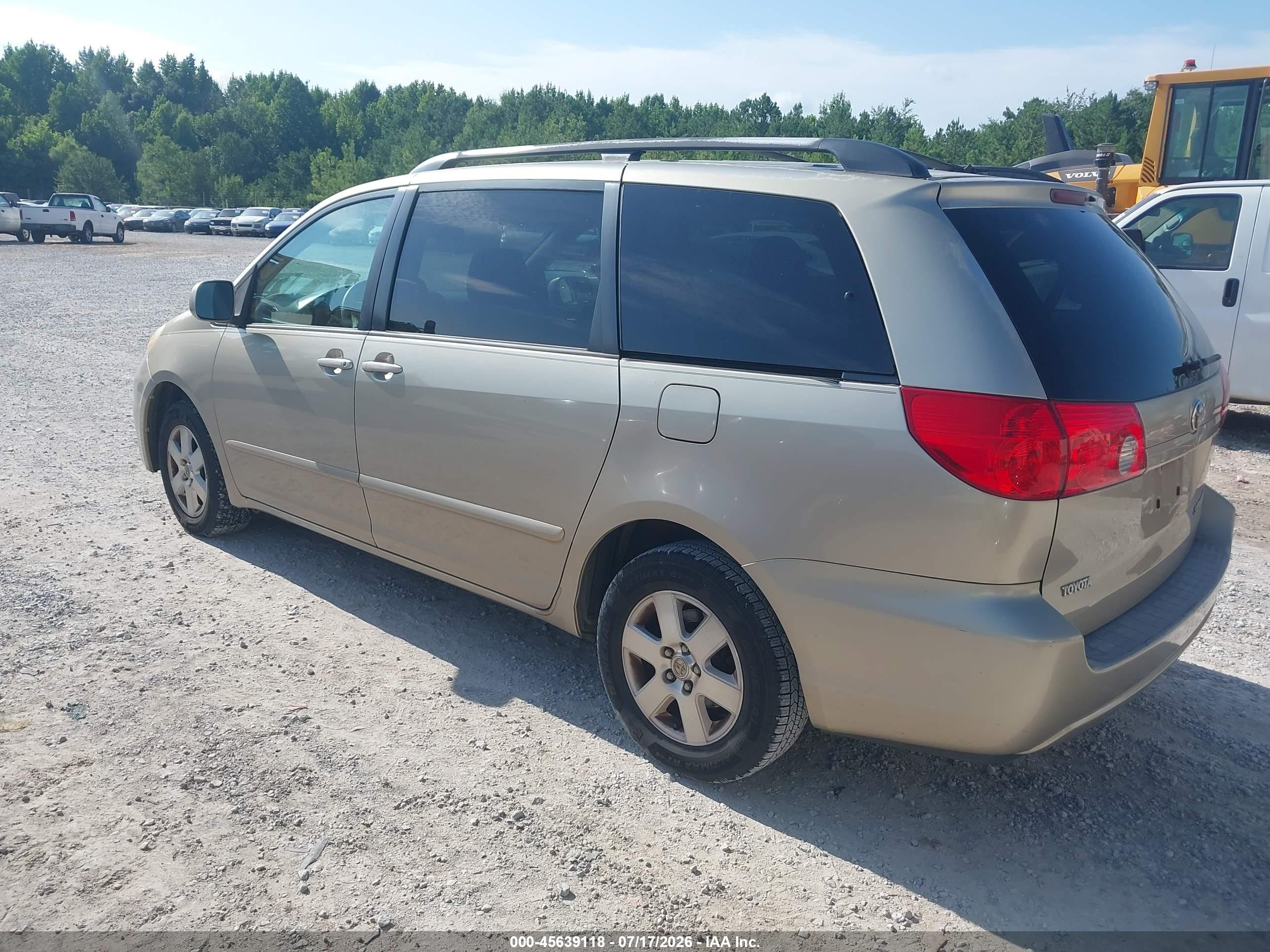 2010 Toyota Sienna Xle Beige vin: 5TDYK4CC0AS318130