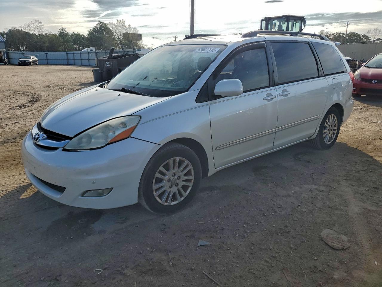2010 Toyota Sienna Xle White vin: 5TDYK4CC0AS327250