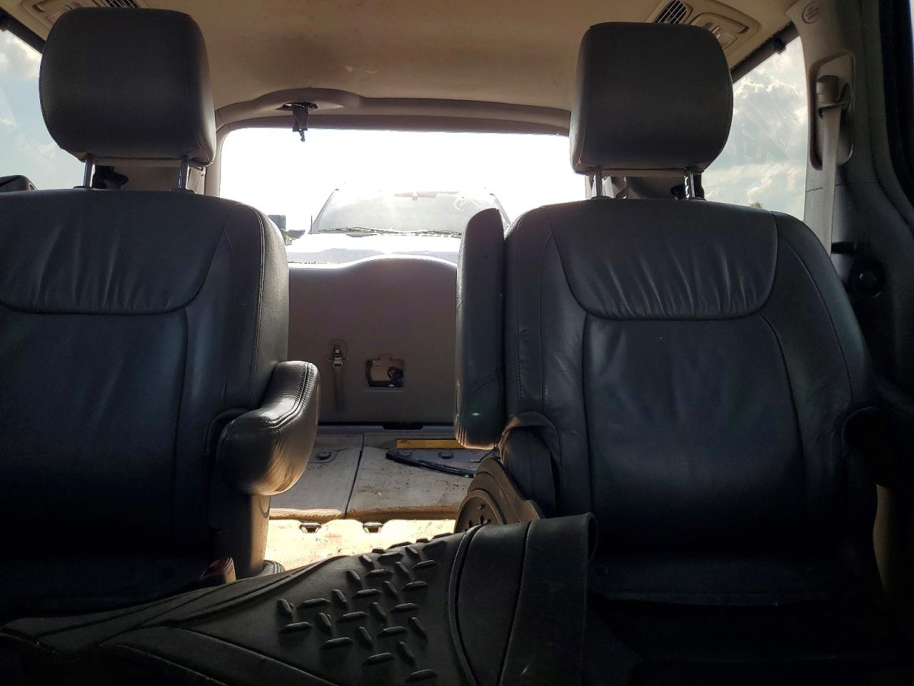 2010 Toyota Sienna Xle Blue vin: 5TDYK4CC0AS329662