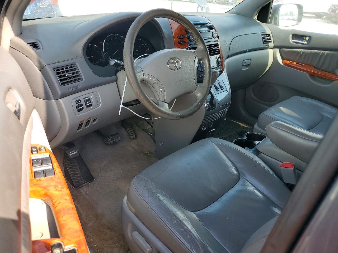 2010 Toyota Sienna Xle Blue vin: 5TDYK4CC0AS329662