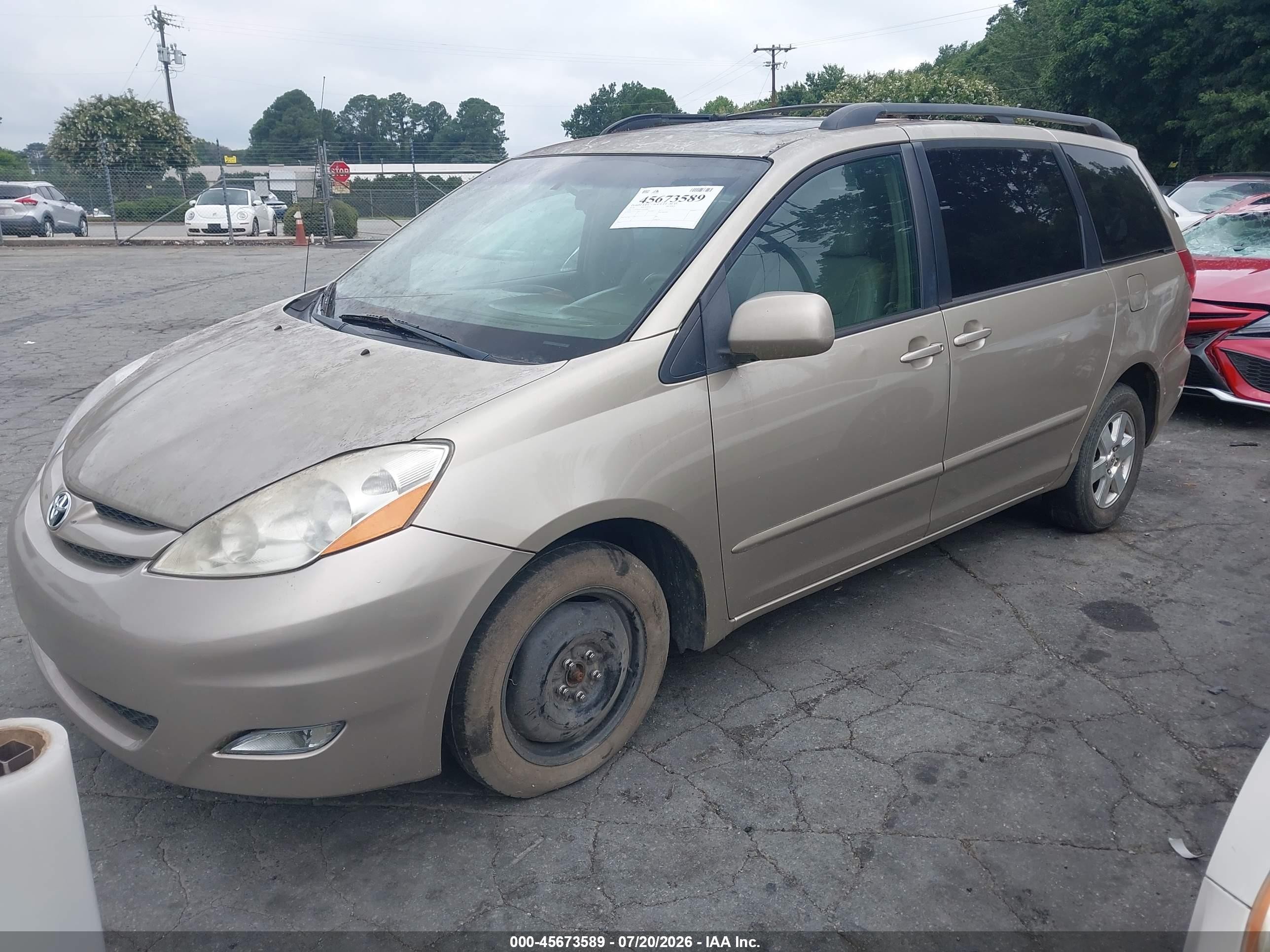 2010 Toyota Sienna Xle Gold vin: 5TDYK4CC1AS294811