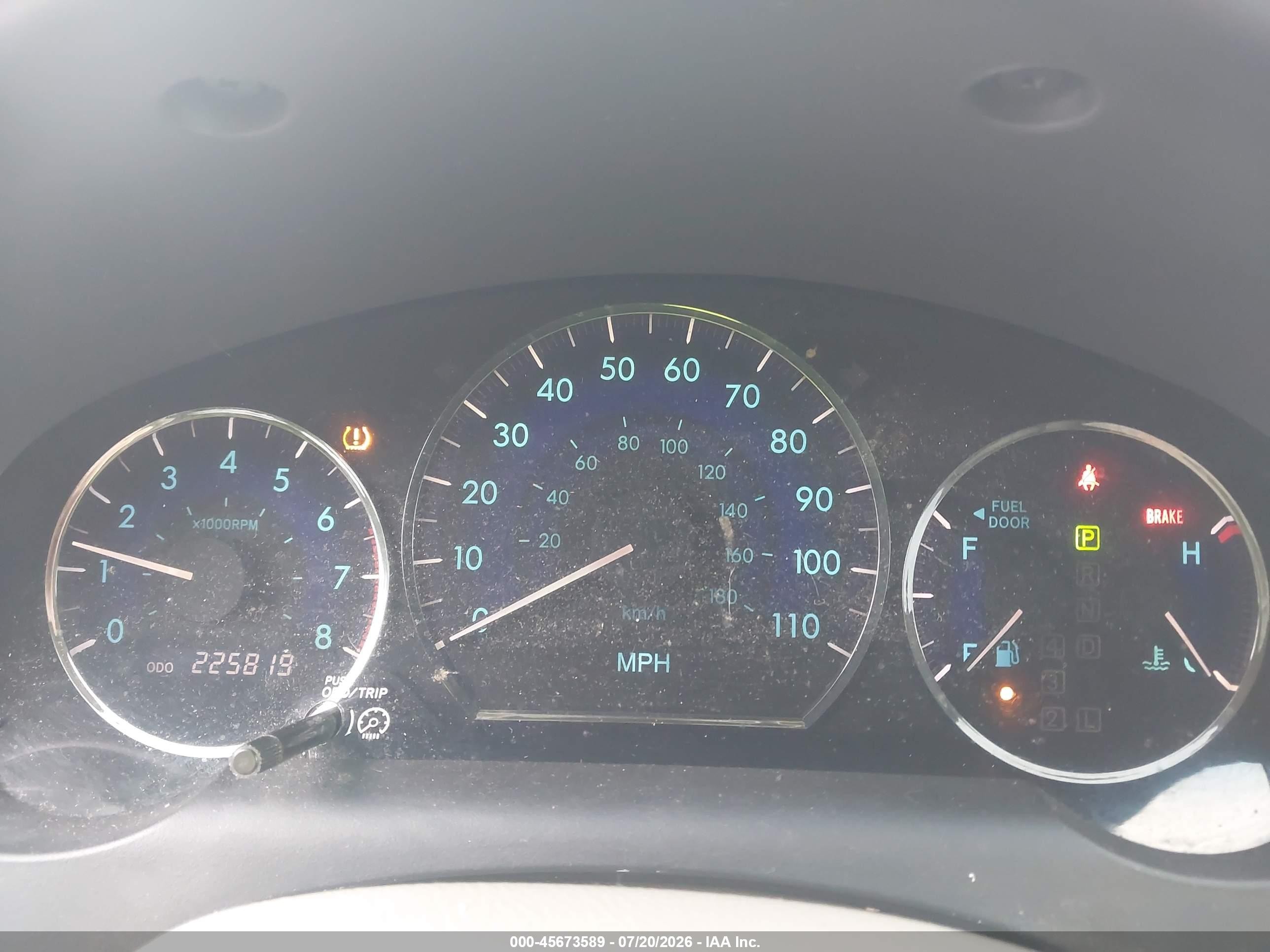 2010 Toyota Sienna Xle Gold vin: 5TDYK4CC1AS294811
