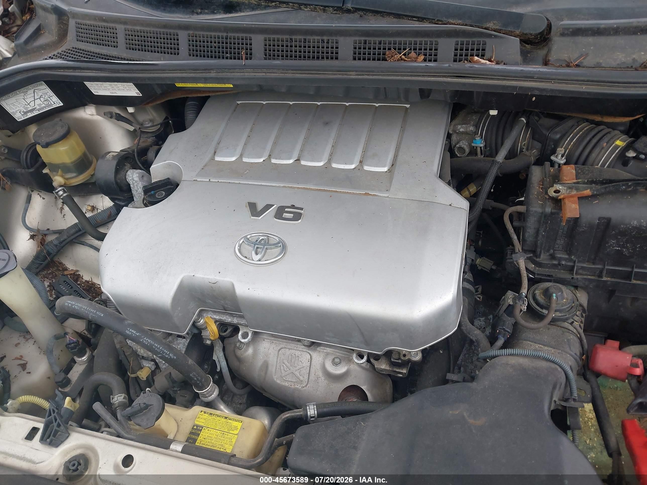 2010 Toyota Sienna Xle Gold vin: 5TDYK4CC1AS294811