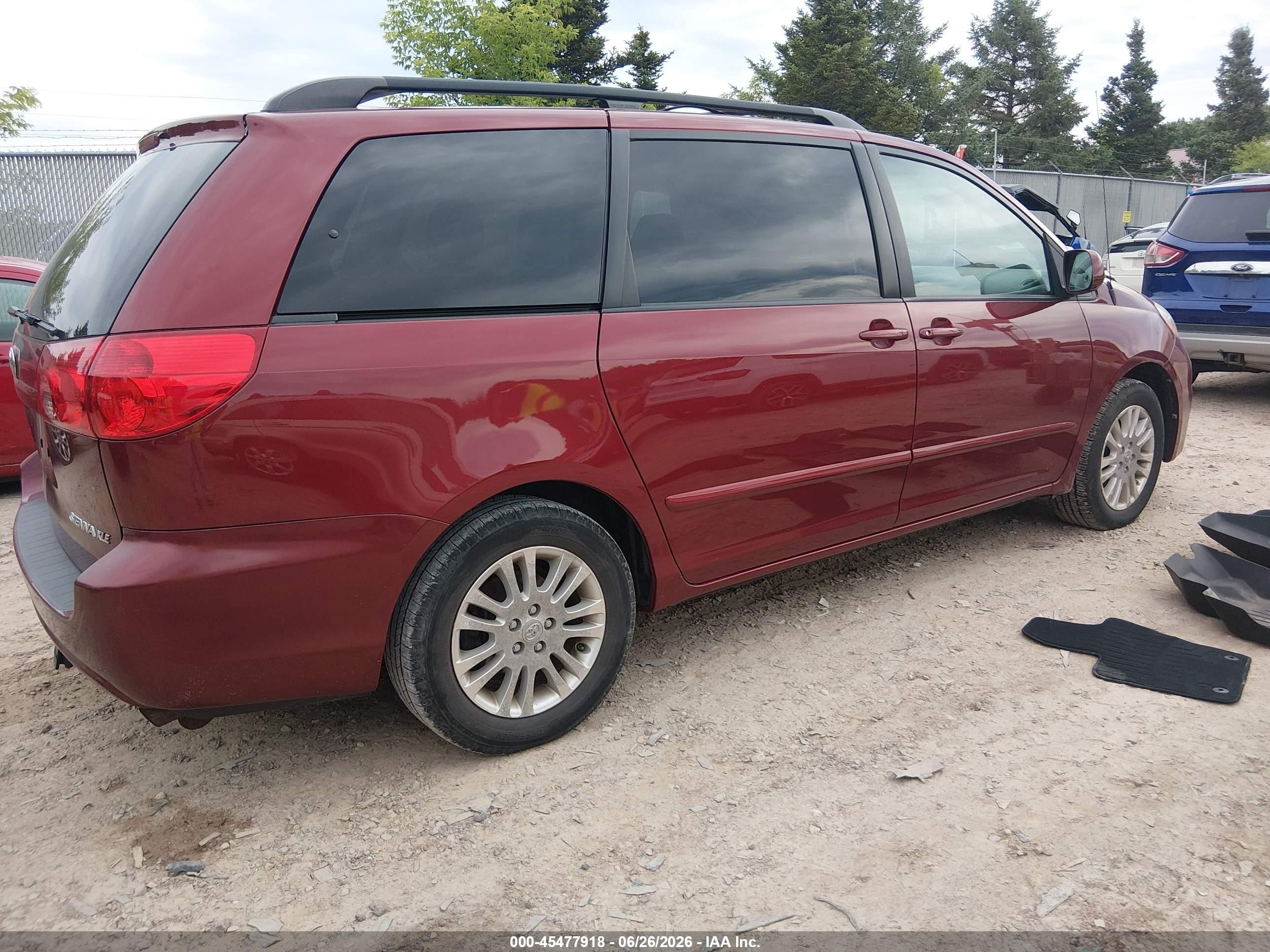 2010 Toyota Sienna Xle Maroon vin: 5TDYK4CC1AS304138