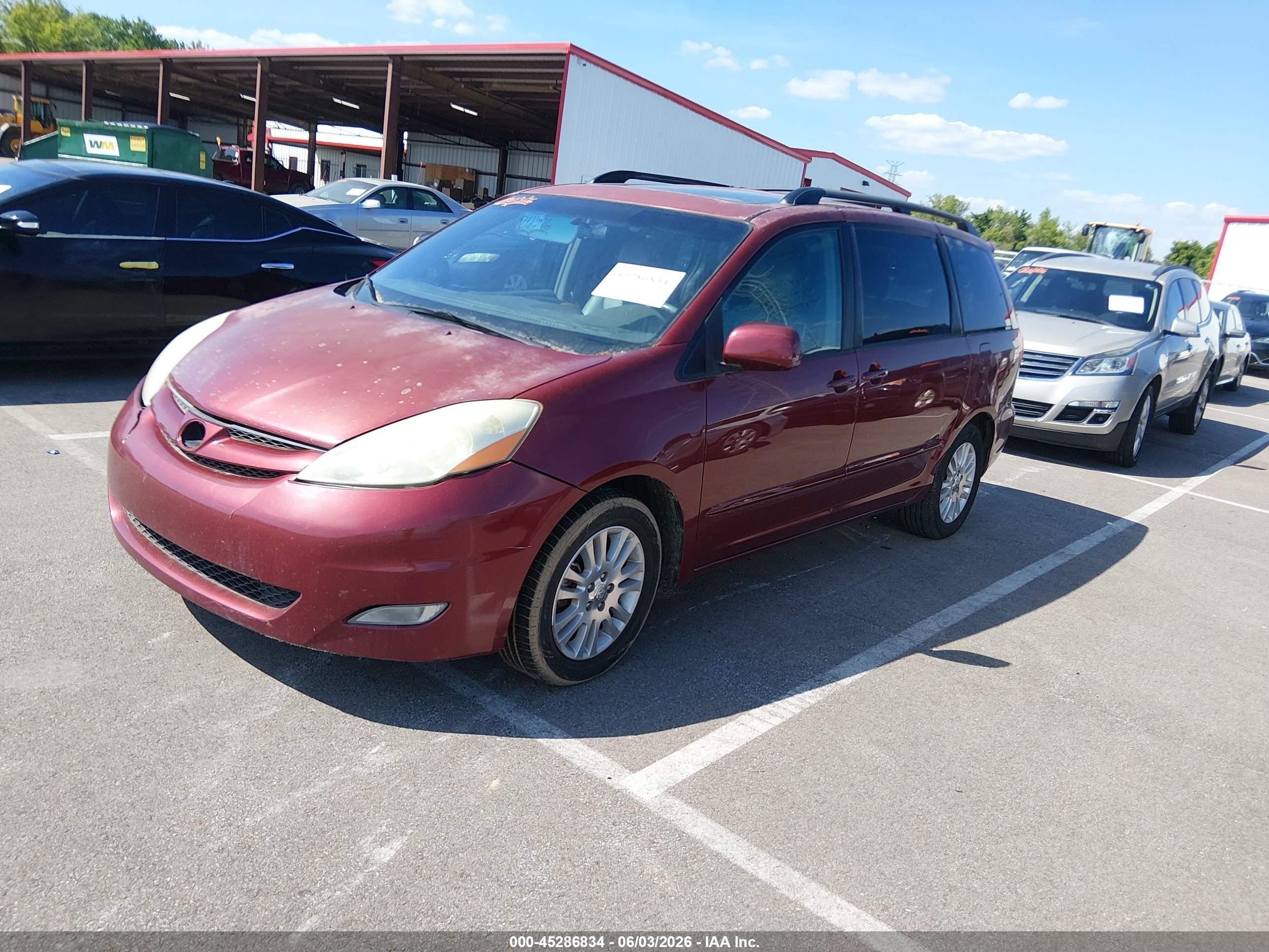 2010 Toyota Sienna Xle Red vin: 5TDYK4CC1AS332991