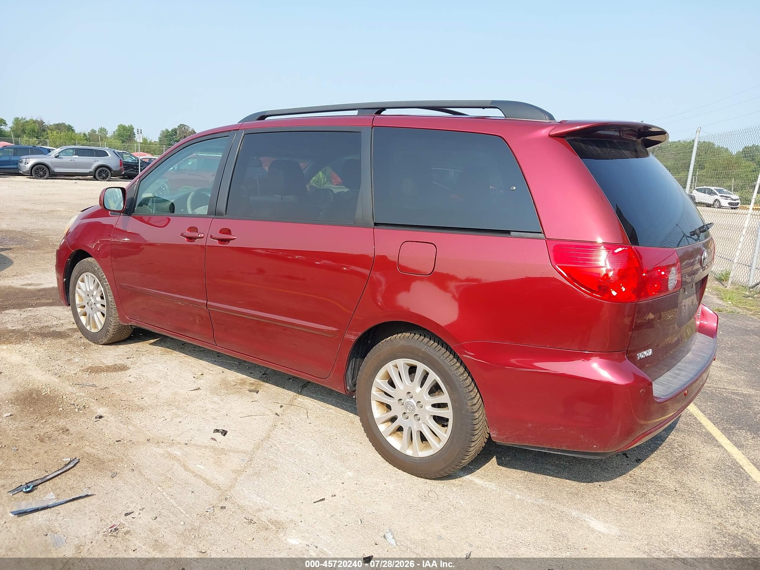 2010 Toyota Sienna Xle Red vin: 5TDYK4CC2AS332871