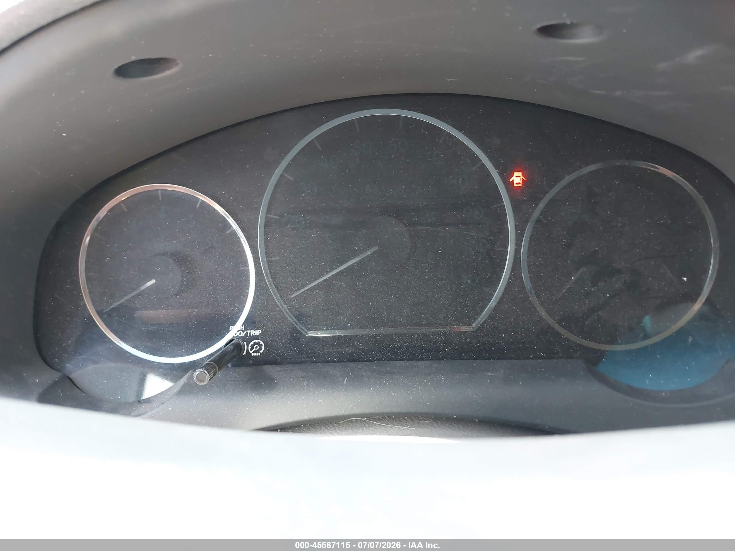 2010 Toyota Sienna Xle White vin: 5TDYK4CC2AS341182