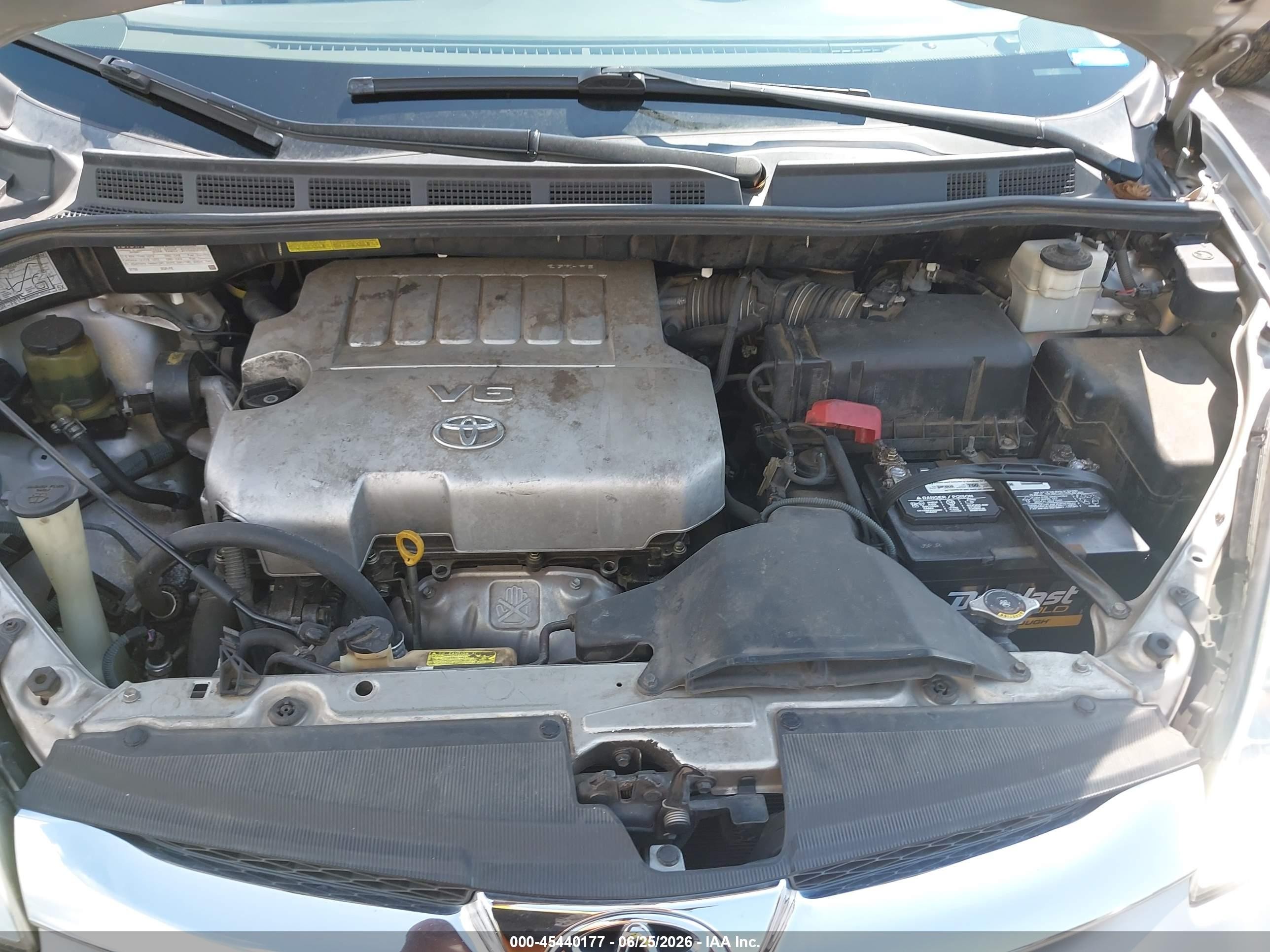 2010 Toyota Sienna Limited Tan vin: 5TDYK4CC3AS291330