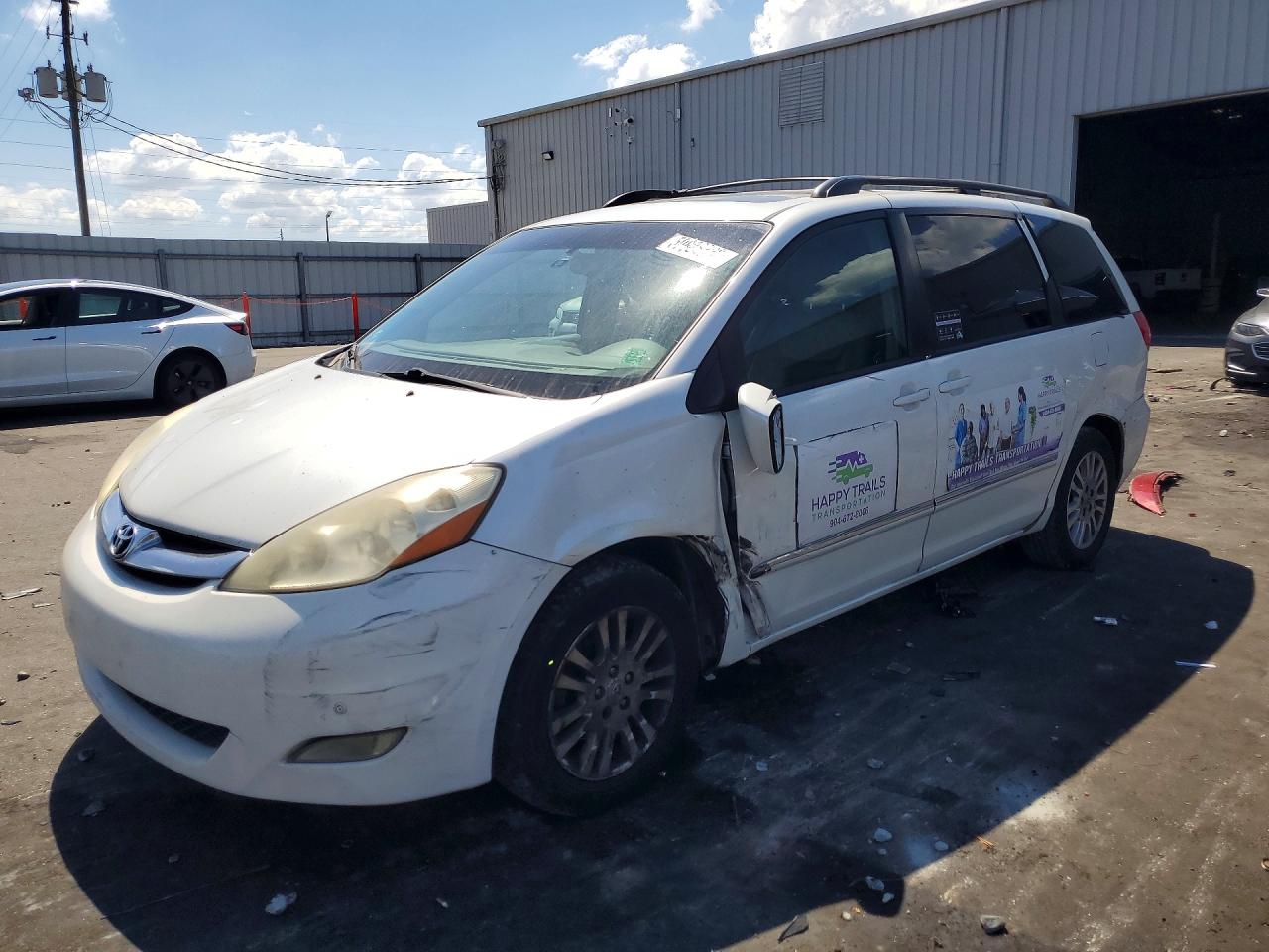 2010 Toyota Sienna Xle Limited White vin: 5TDYK4CC3AS298956