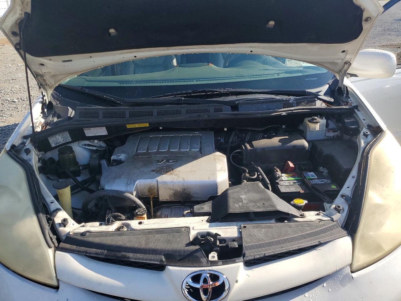 2010 Toyota Sienna Xle White vin: 5TDYK4CC3AS314704