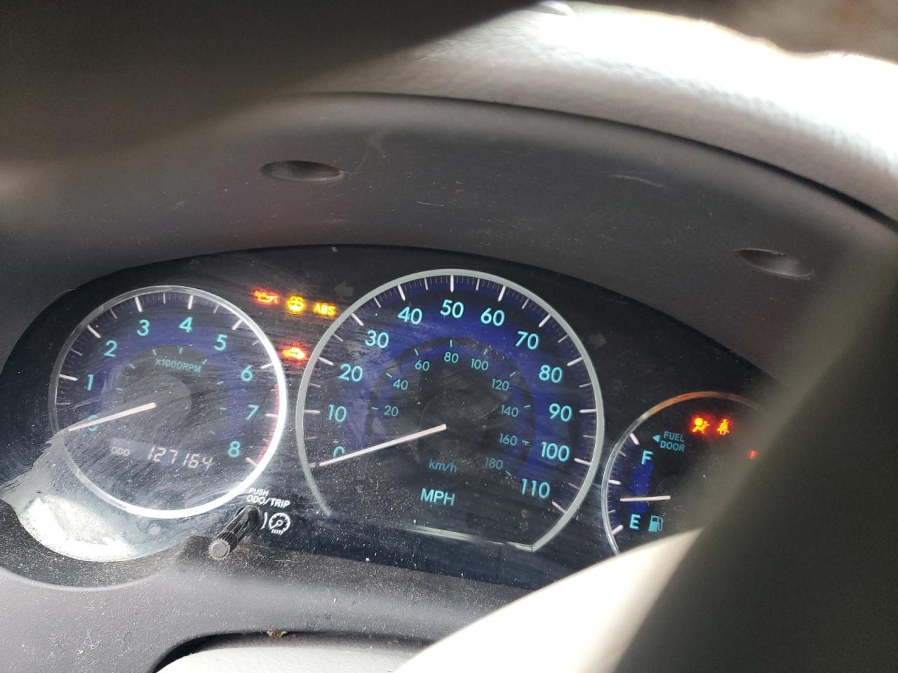 2010 Toyota Sienna Xle Silver vin: 5TDYK4CC3AS316002