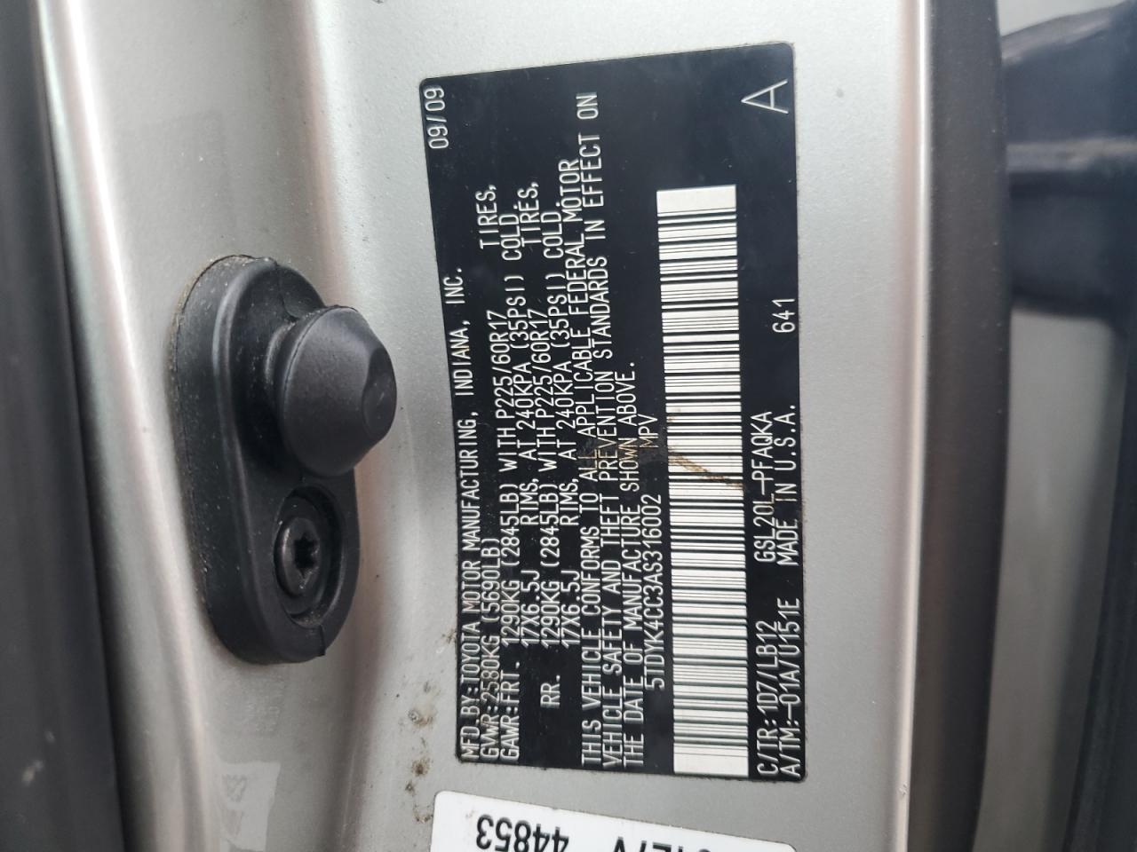 2010 Toyota Sienna Xle Silver vin: 5TDYK4CC3AS316002