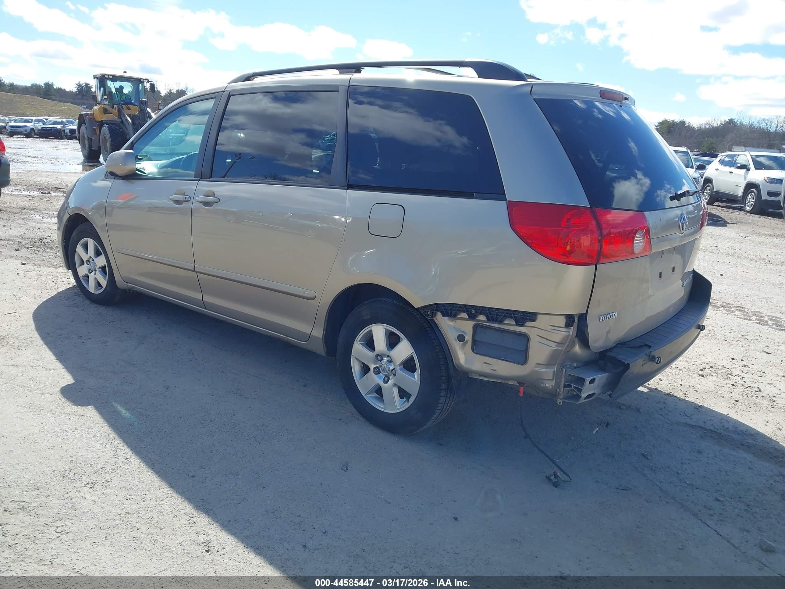 2010 Toyota Sienna Xle Tan vin: 5TDYK4CC3AS335746