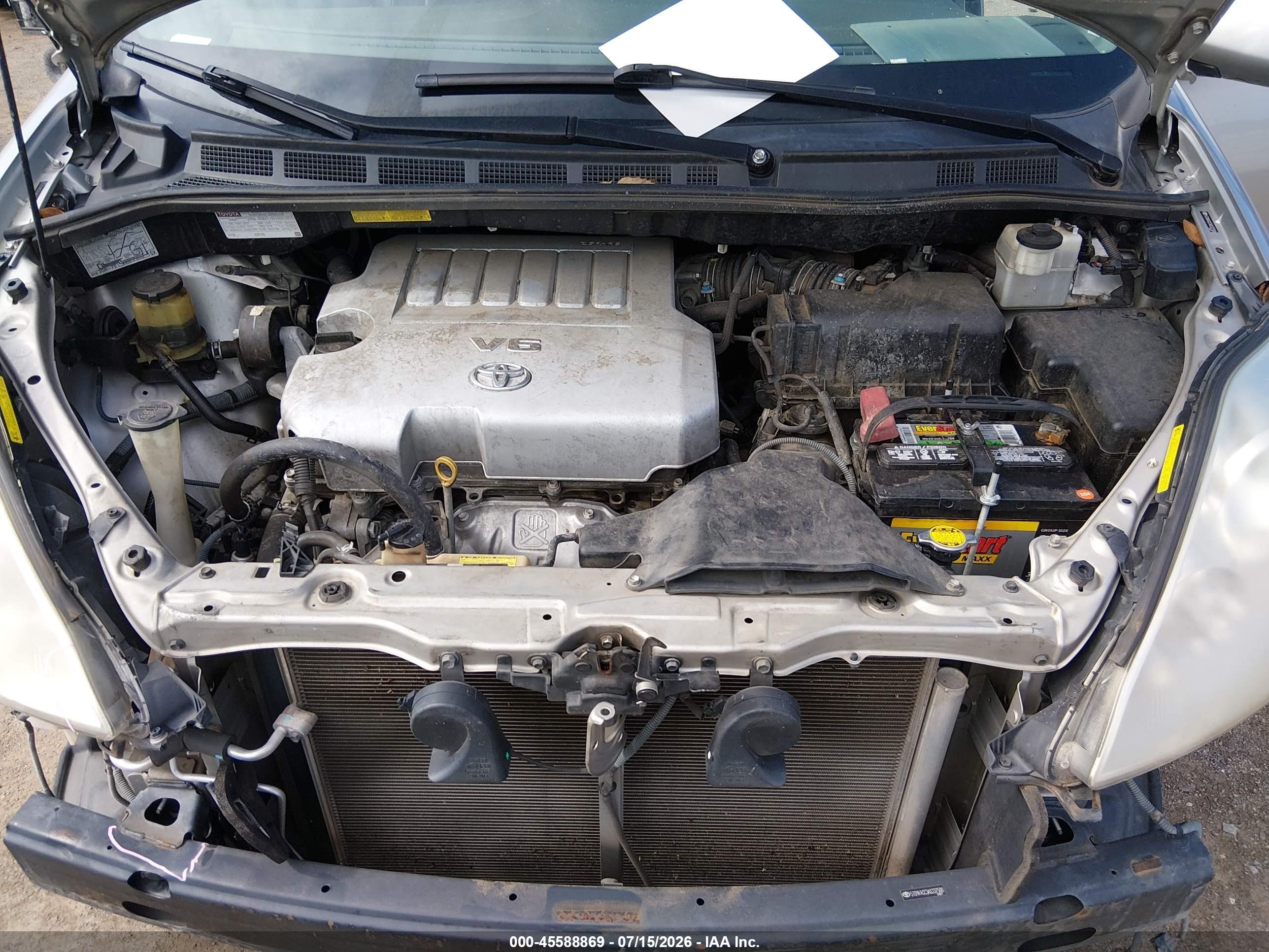 2010 Toyota Sienna Limited Silver vin: 5TDYK4CC3AS337500
