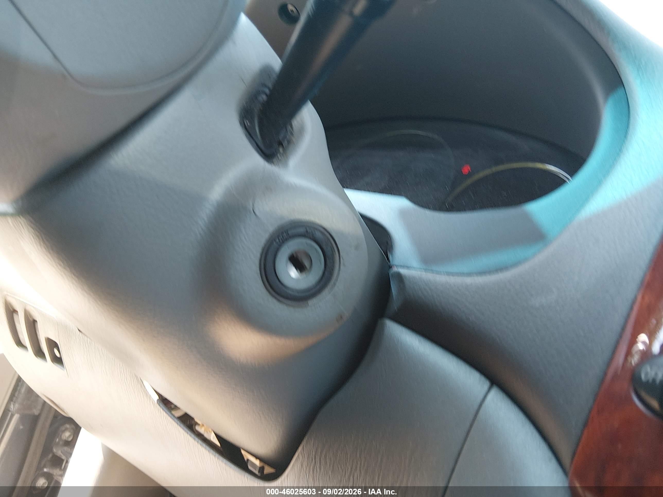 2010 Toyota Sienna Xle Gray vin: 5TDYK4CC3AS340395
